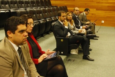 Associação dos Defensores Públicos discute implantação do sistema em SC