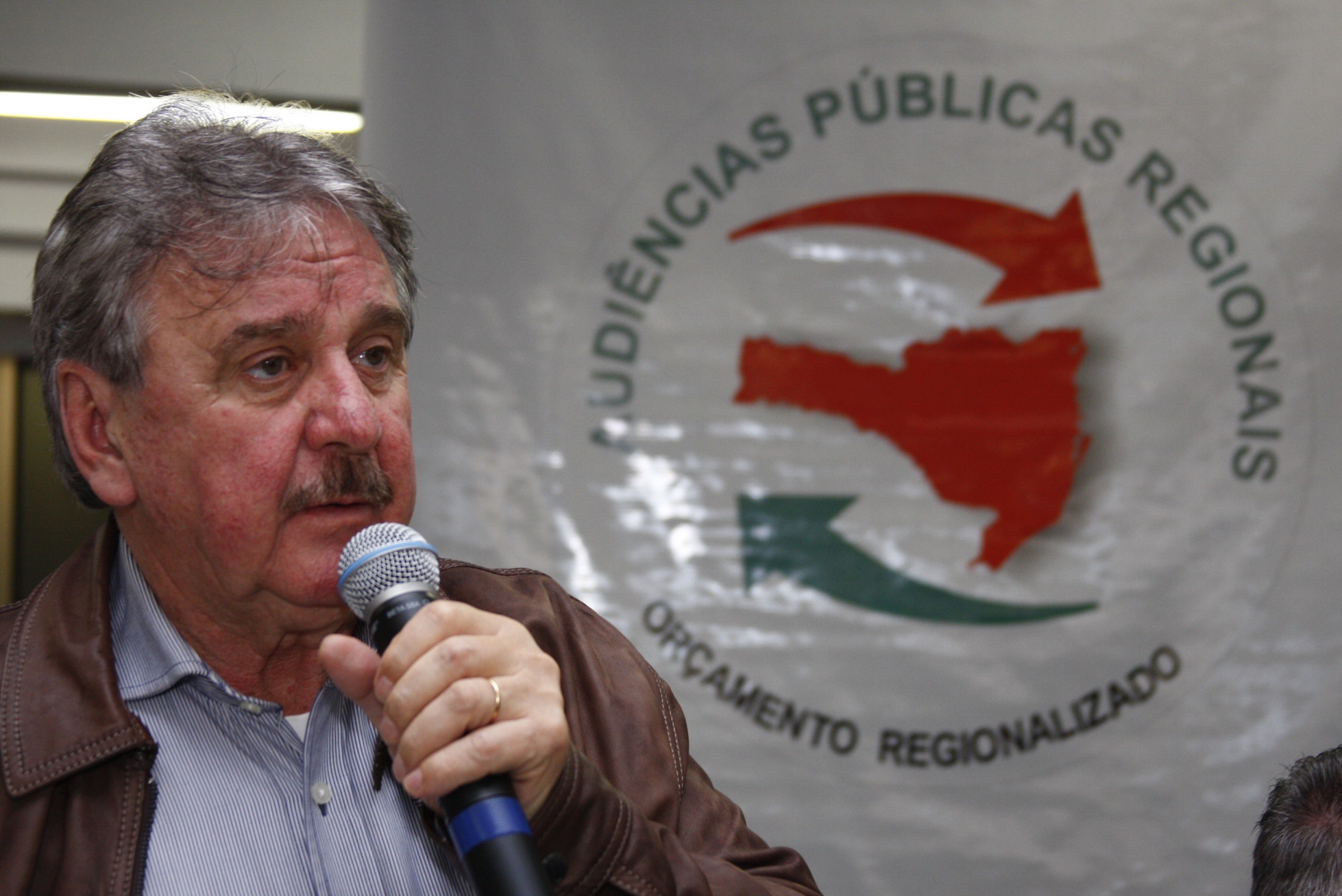 Audiência Pública Regional sobre a Lei de Diretrizes Orçamentárias (LDO) 2012 e Lei Orçamentária Anual (LOA) 2013