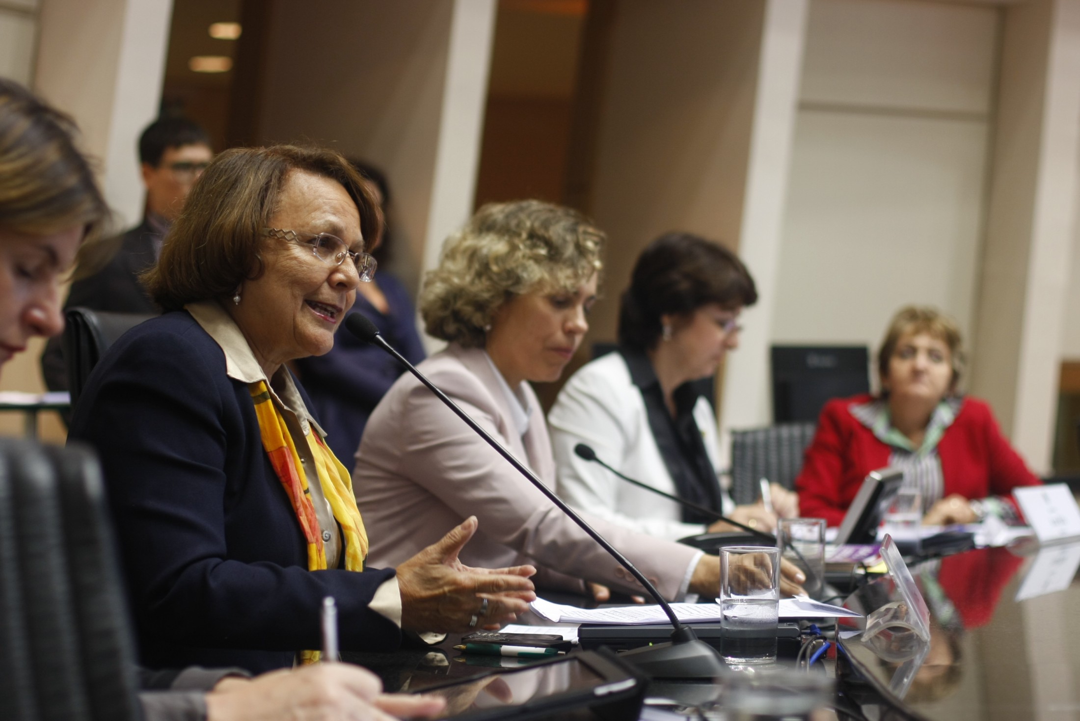 CPMI - Enfrentando a Violência Contra a Mulher