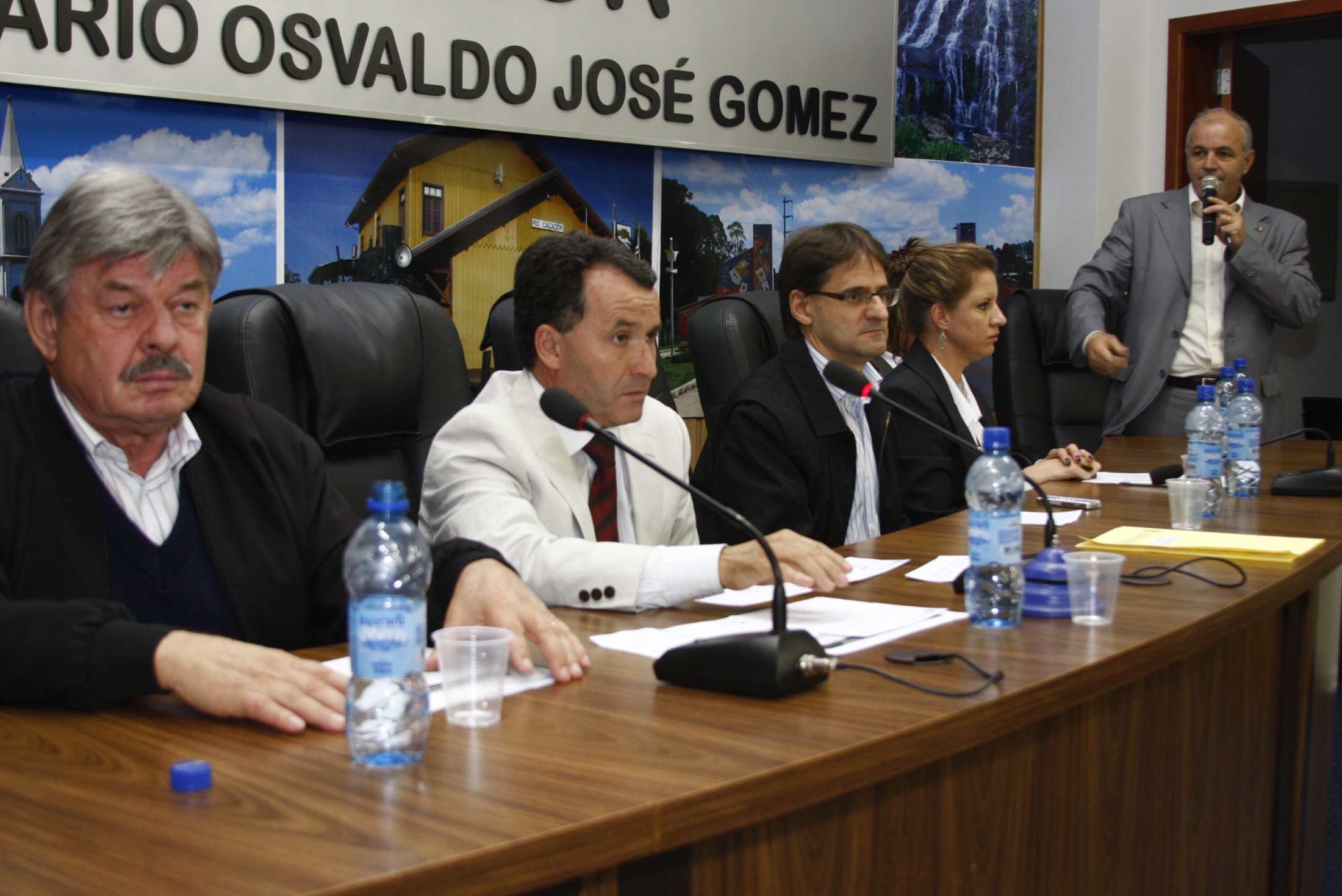Audiência Pública Regional sobre a Lei de Diretrizes Orçamentárias (LDO) 2012 e Lei Orçamentária Anual (LOA) 2013