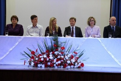 Seminário debate inclusão escolar de deficientes