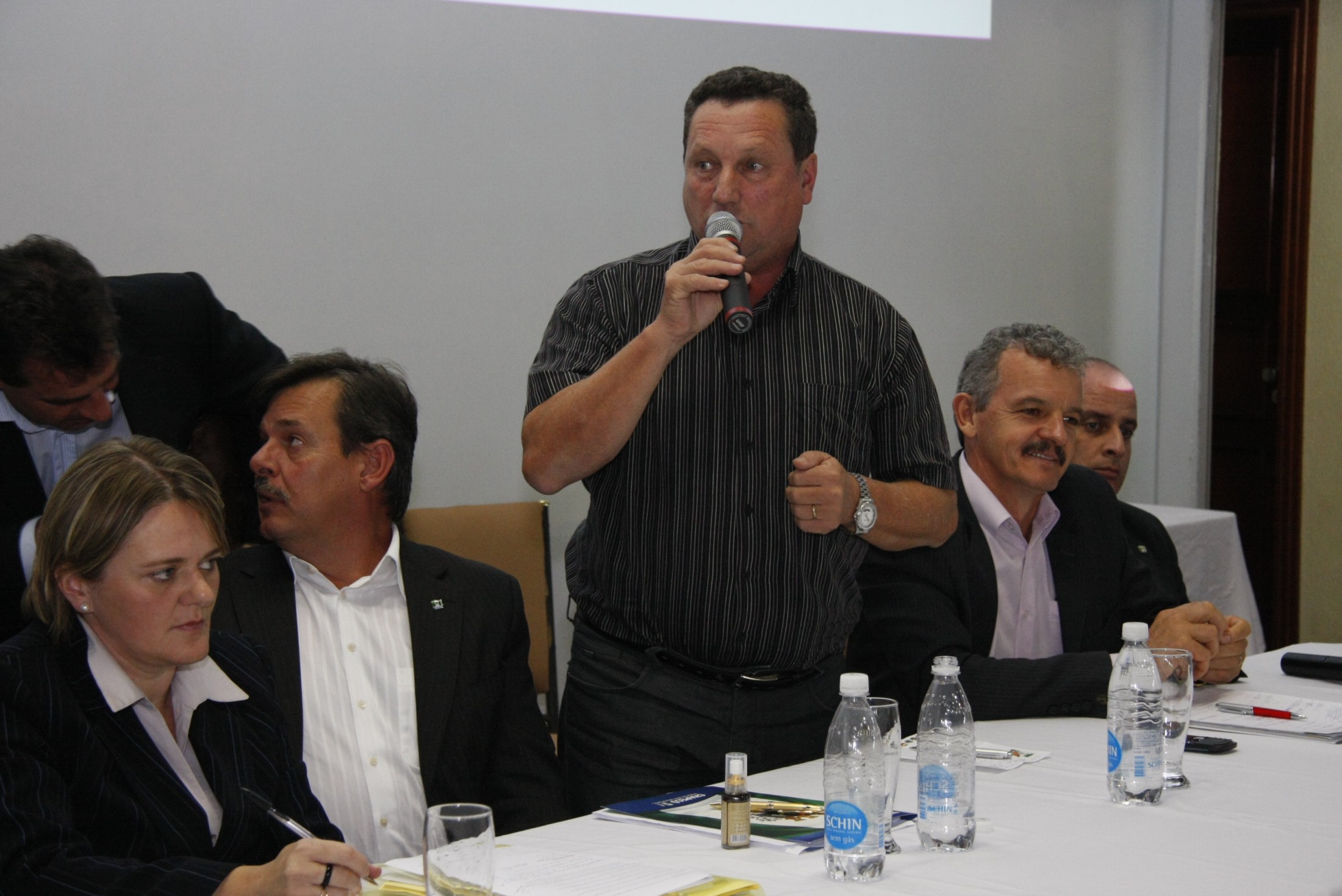 Audiência Pública a fim de discutir a situação do Aeroporto Serafim Enoss Bertasso