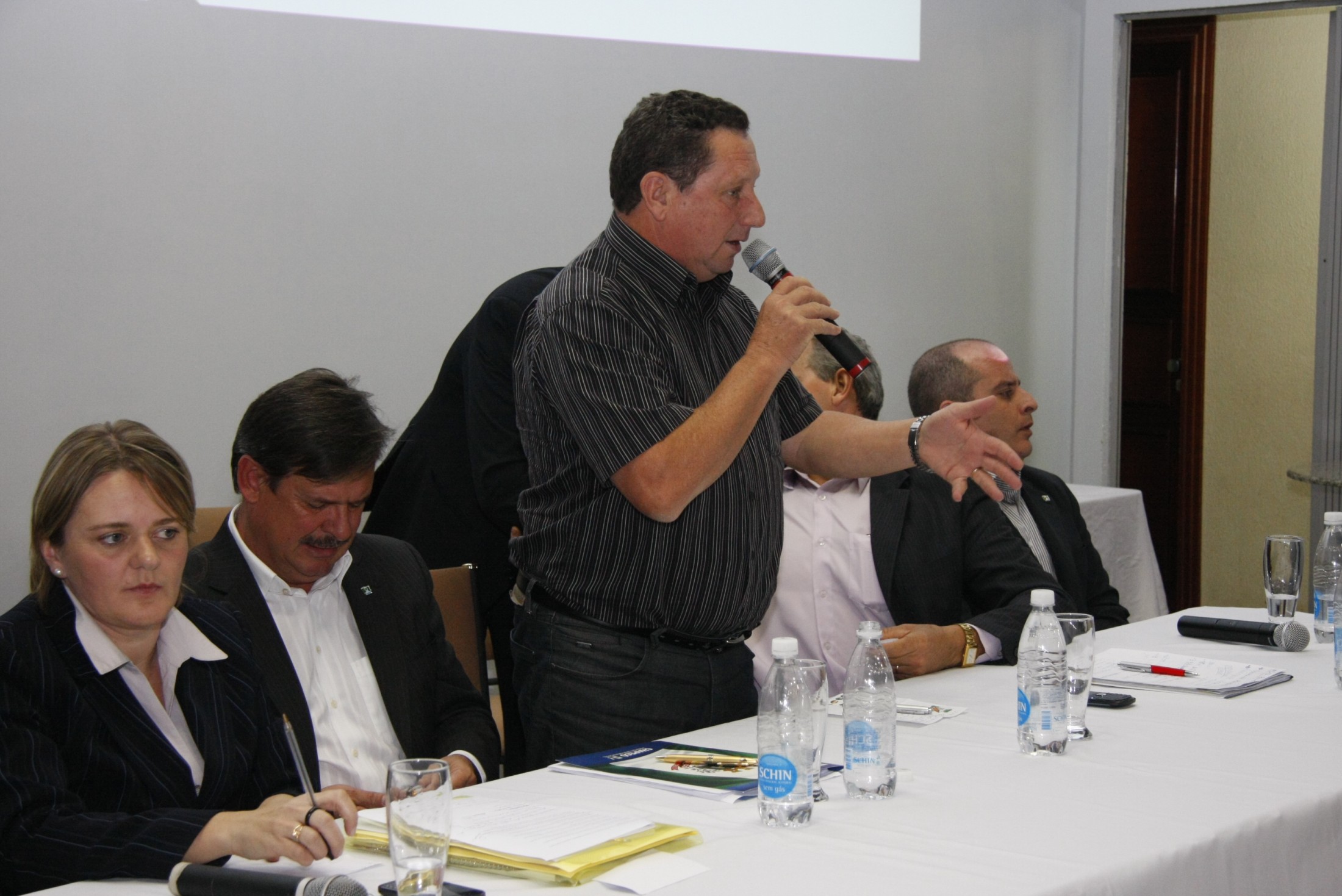 Audiência Pública a fim de discutir a situação do Aeroporto Serafim Enoss Bertasso