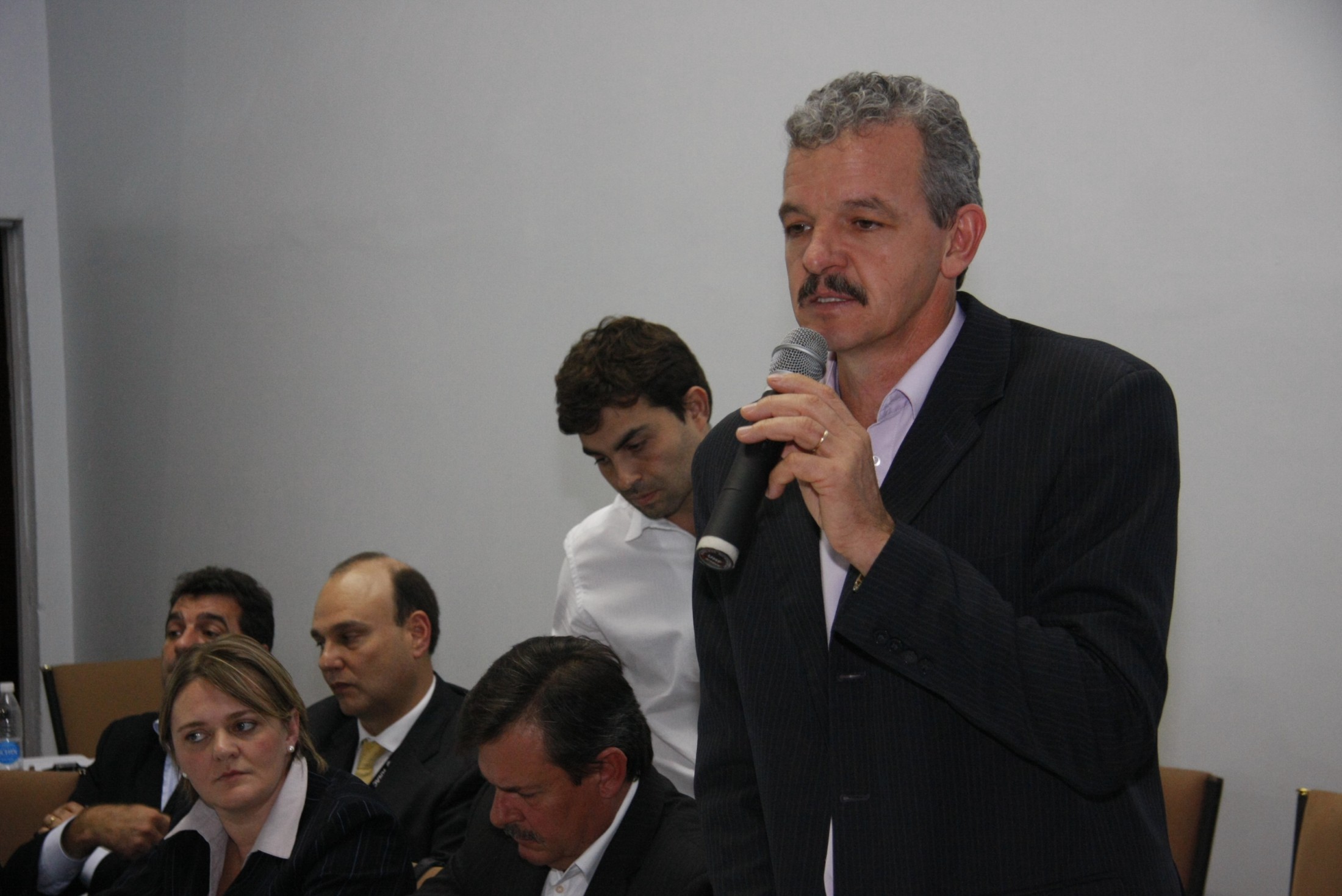 Audiência Pública a fim de discutir a situação do Aeroporto Serafim Enoss Bertasso