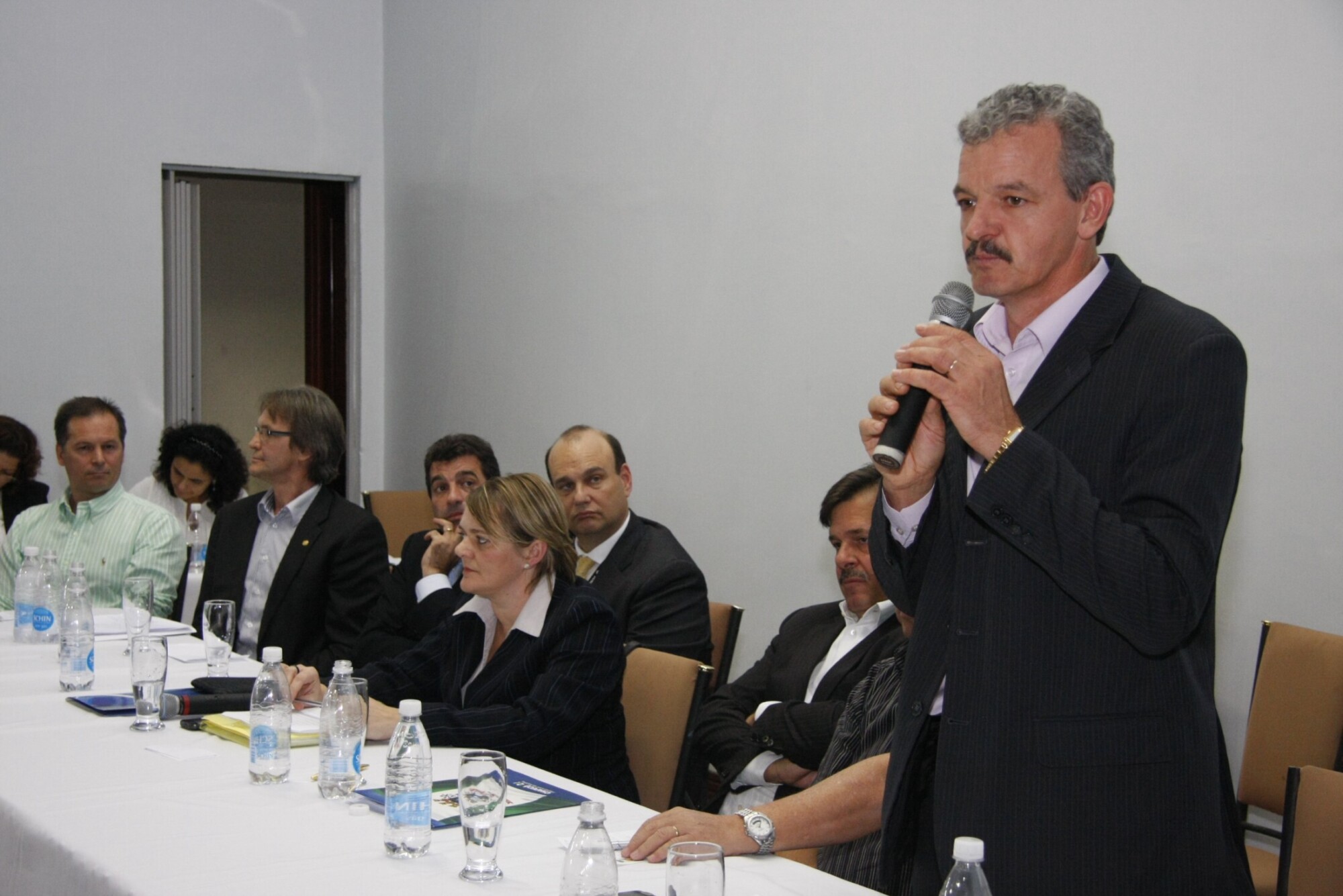 Audiência Pública a fim de discutir a situação do Aeroporto Serafim Enoss Bertasso