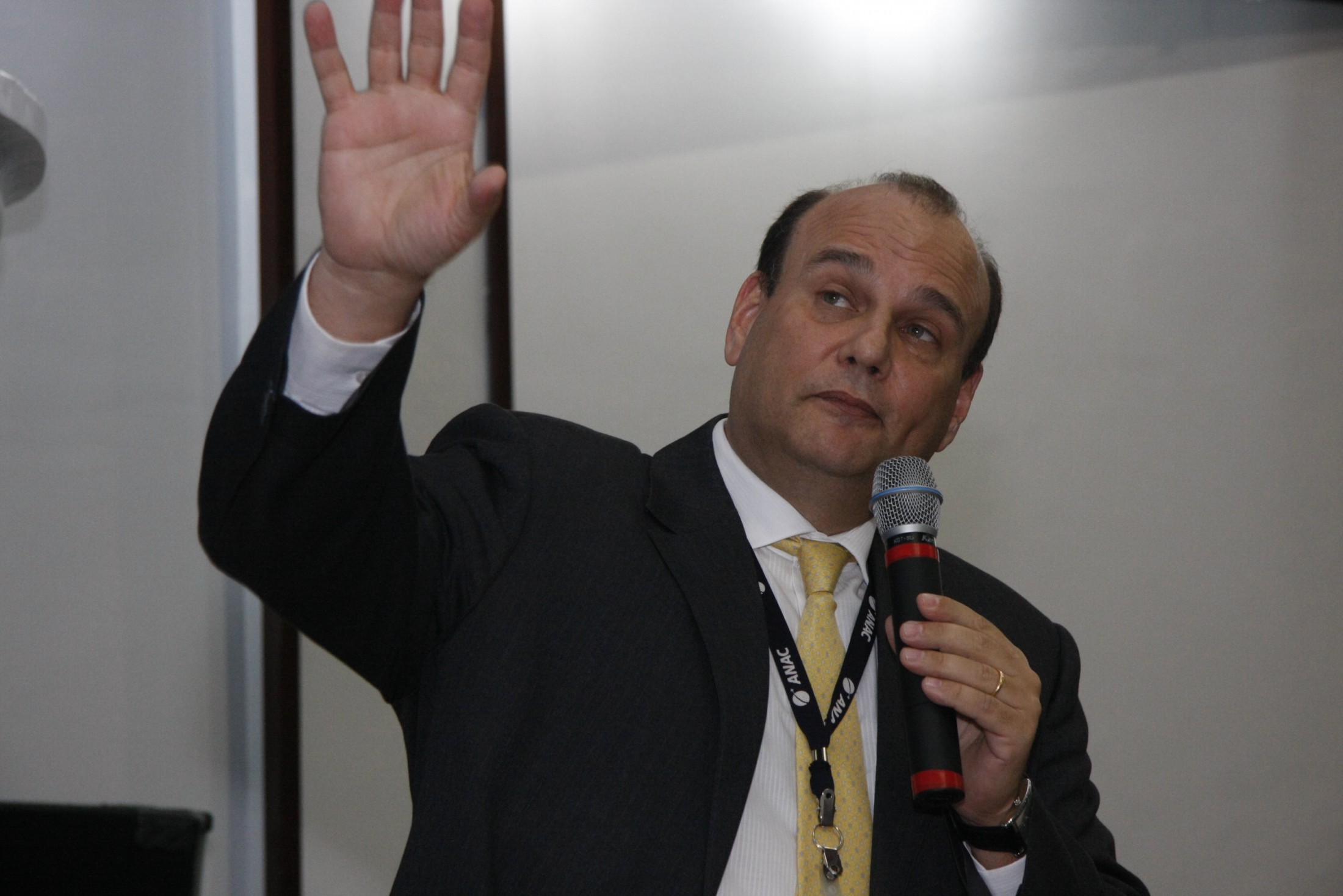 Audiência Pública a fim de discutir a situação do Aeroporto Serafim Enoss Bertasso