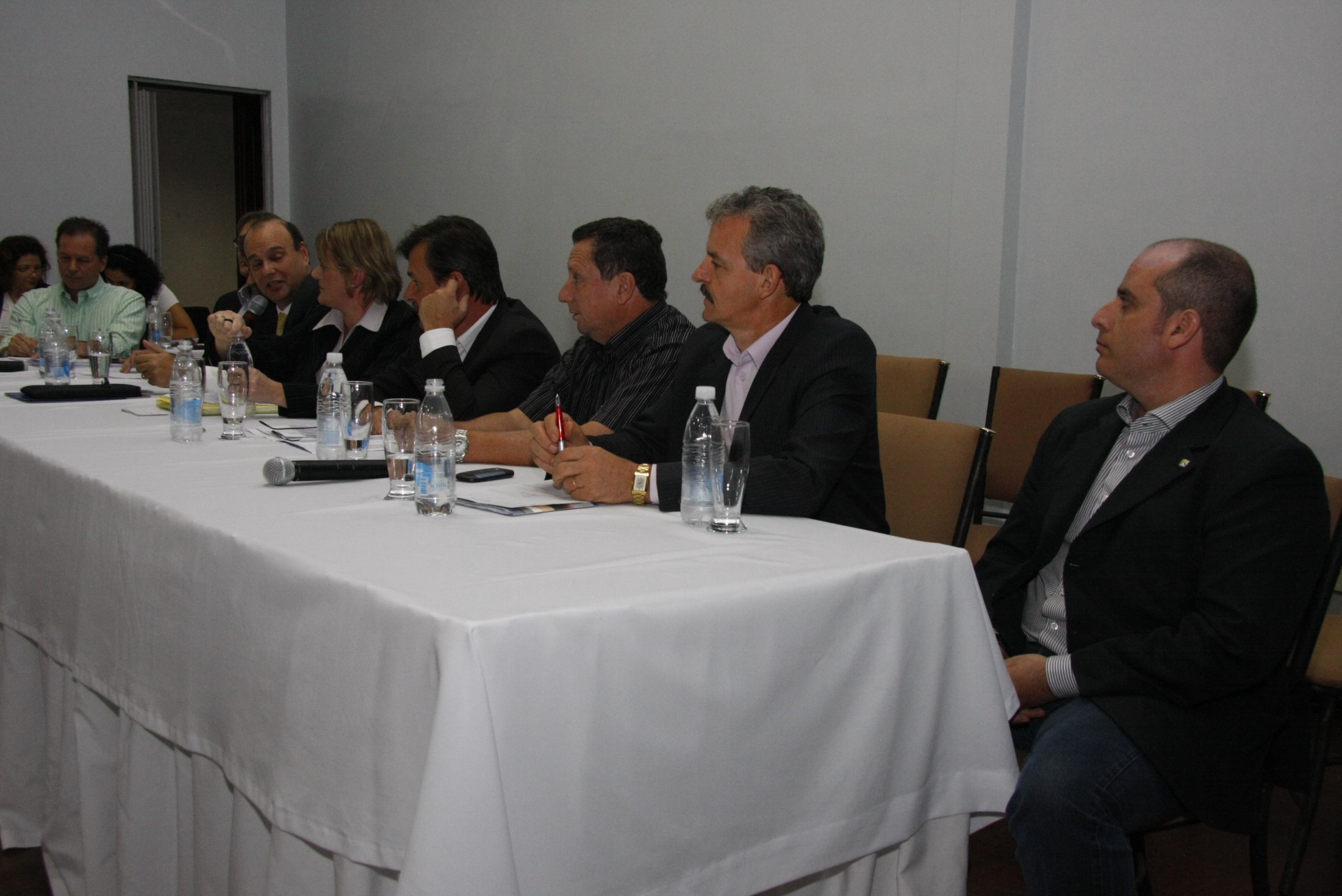 Audiência Pública a fim de discutir a situação do Aeroporto Serafim Enoss Bertasso