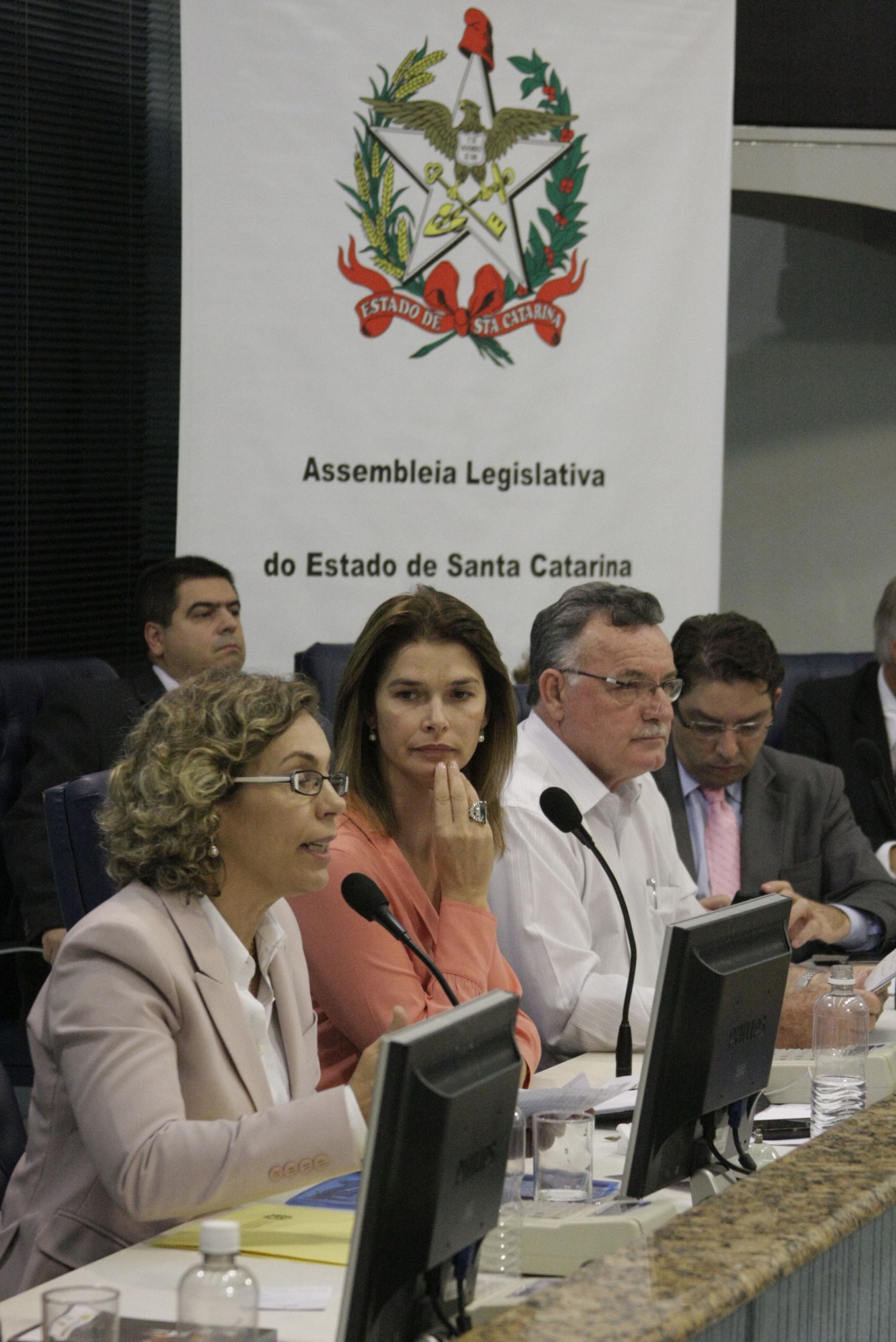 Audiência pública - Qualidade do serviço de telefonia móvel em SC - Blumenau