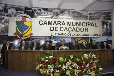 Parlamento presta homenagem à ACIC