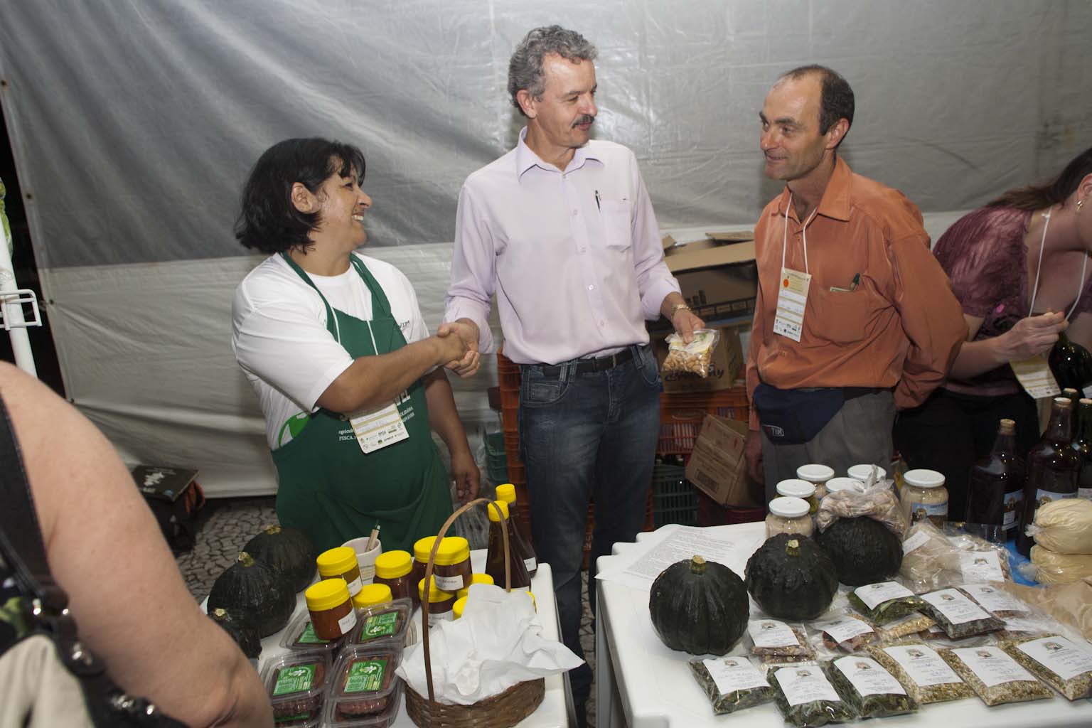 Dresch defende alimentos orgânicos na alimentação escolar durante Encontro de Agroecologia da Rede Ecovida