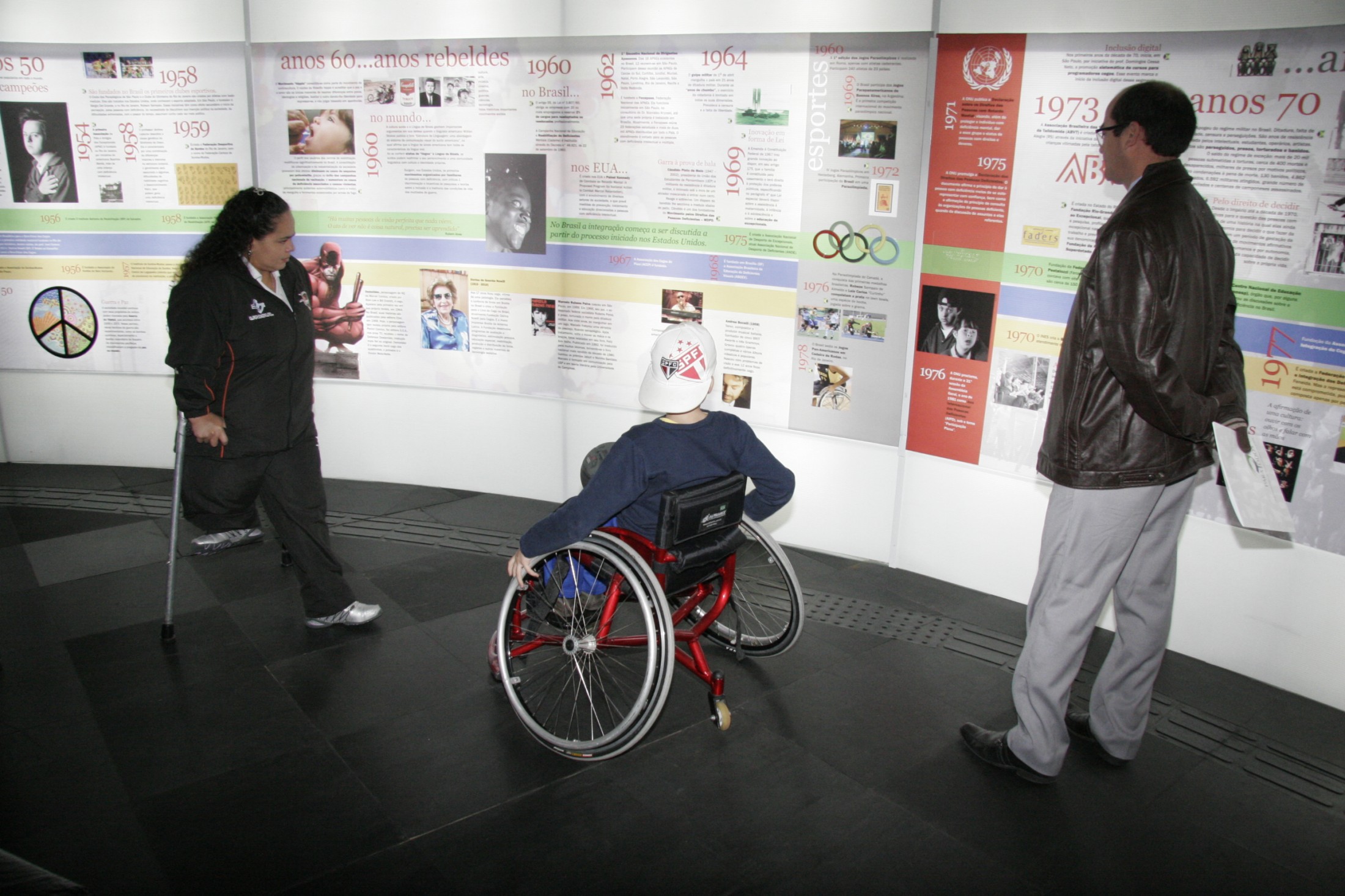 Visita de Paraatletas – Exposição: Para Todos