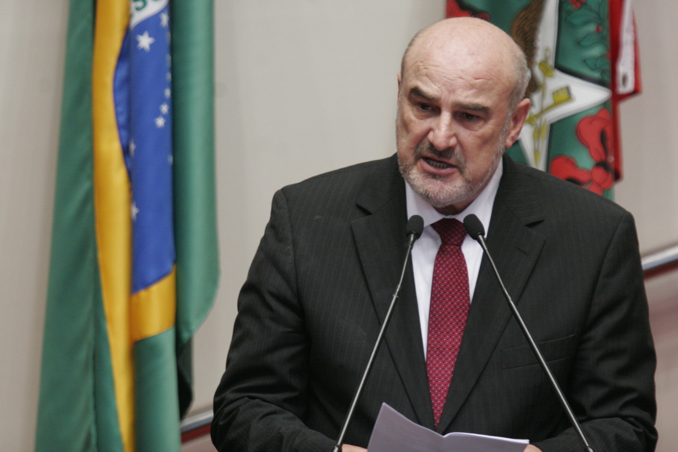 Sessão Ordinária - Plenário Osni Regis - Deputado Valter Gallina (PMDB)