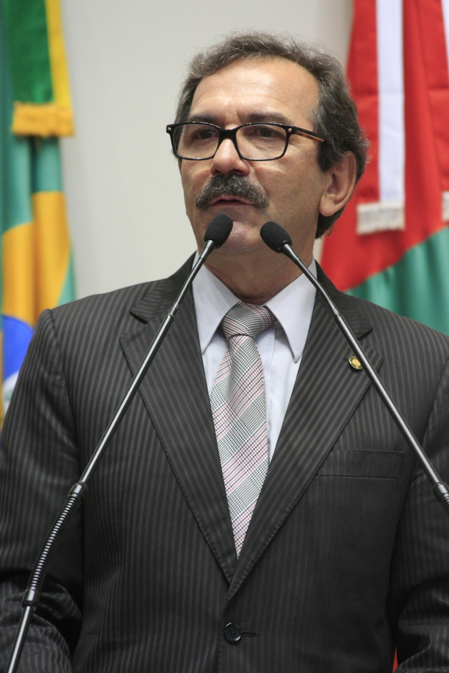 Deputado Serafim Venzon (PSDB)