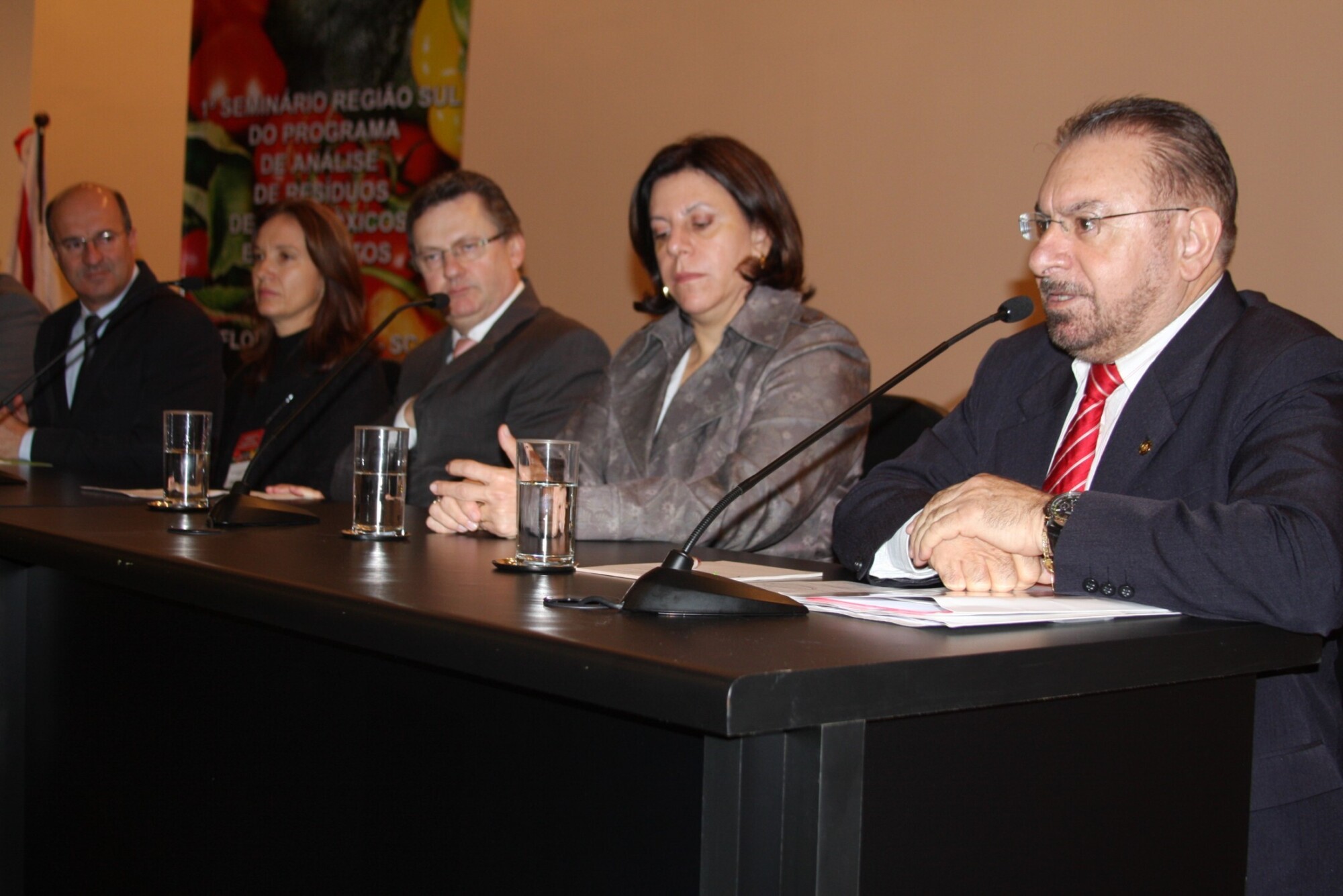 Solenidade de abertura do I Seminário Região Sul do Programa de Análise de Resíduos de Agrotóxicos em Alimentos