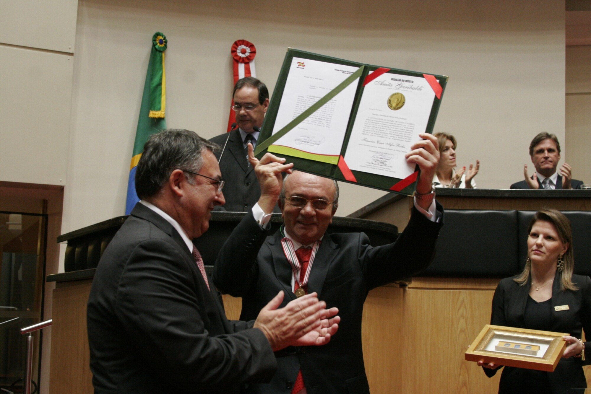Sessão Solene de  Outorga da Medalha Anita Garibaldi ao Ministro do STJ Cesar Asfor Rocha
