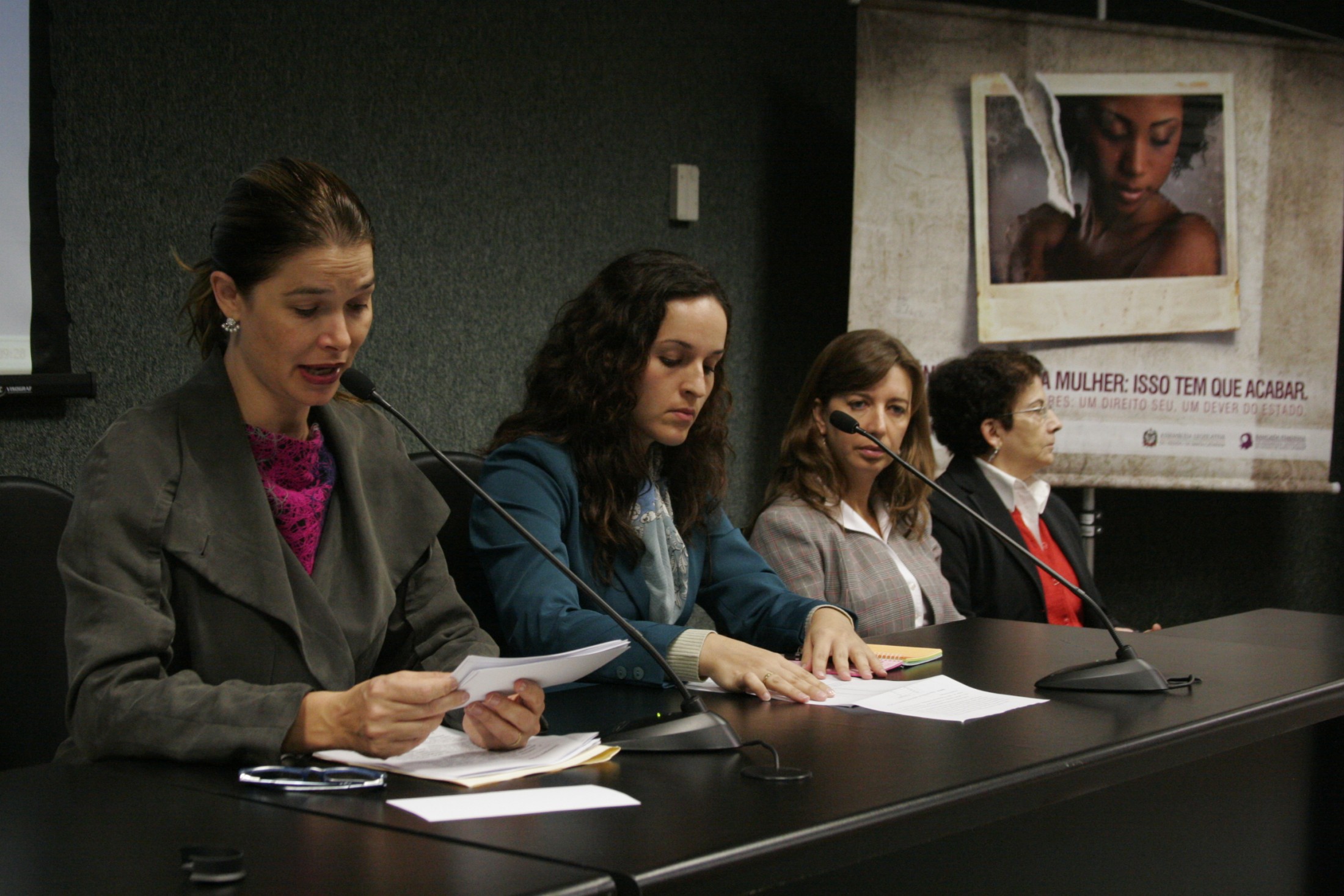 Deputada Angela Albino (PCdoB)