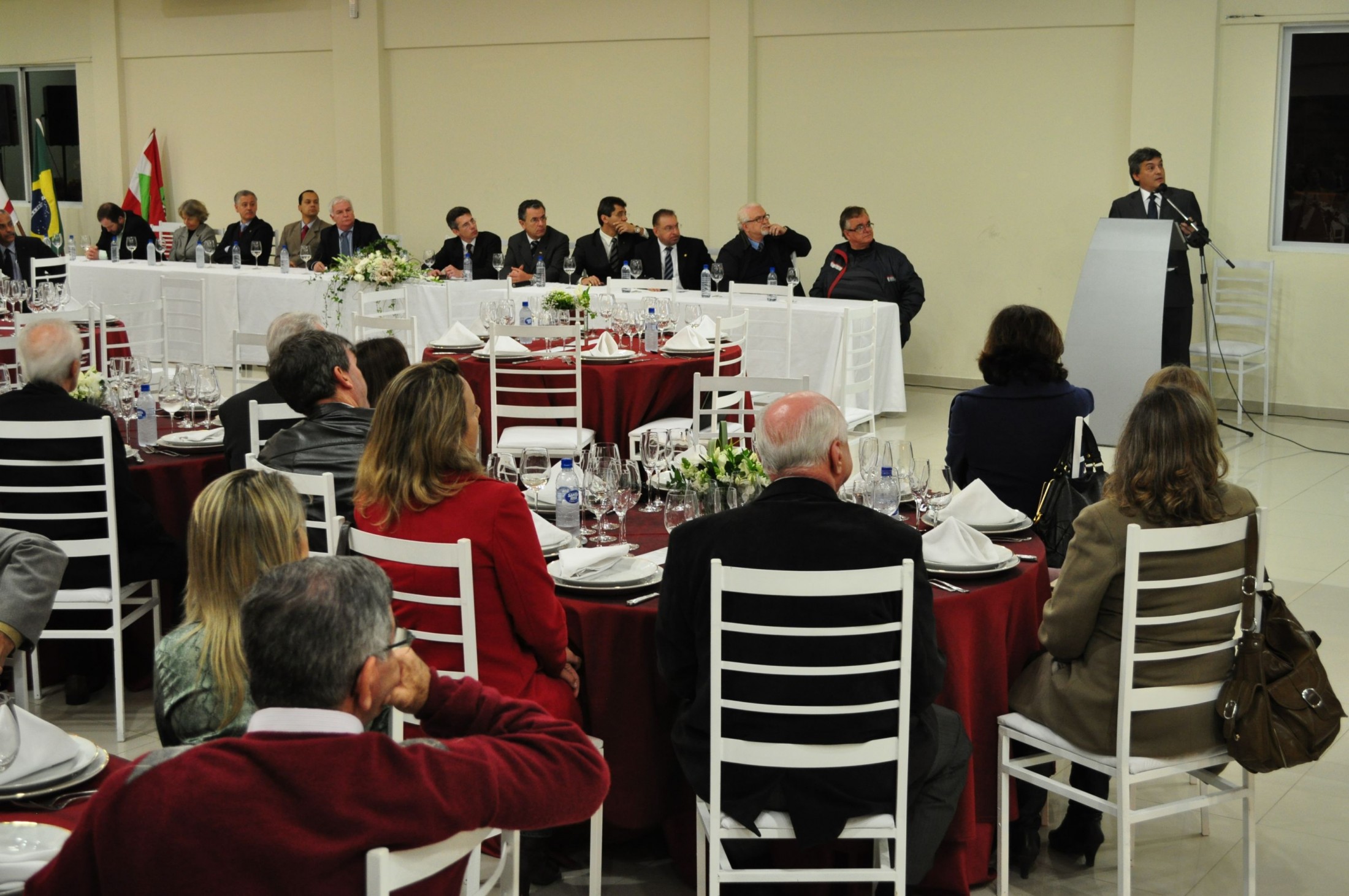 Deputado Volnei Morastoni participa do lançamento do Movimento Nacional em Defesa da Saúde Pública