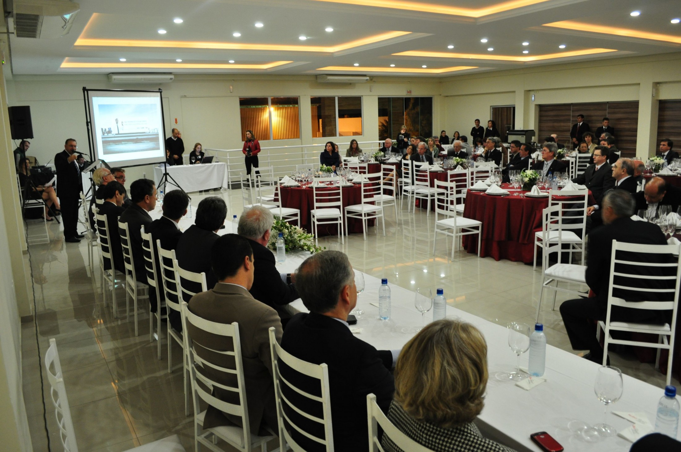 Deputado Volnei Morastoni participa do lançamento do Movimento Nacional em Defesa da Saúde Pública