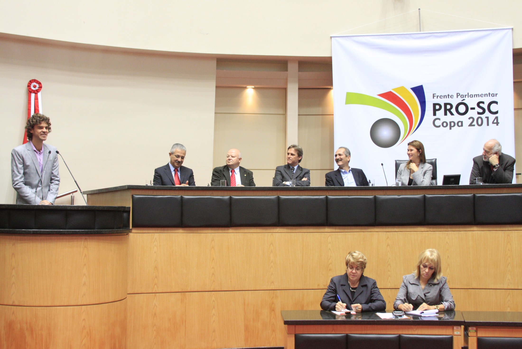 Ato de lançamento da Frente Parlamentar Pró Santa Catarina na Copa do Mundo 2014 com a presença do Ministro do Esporte