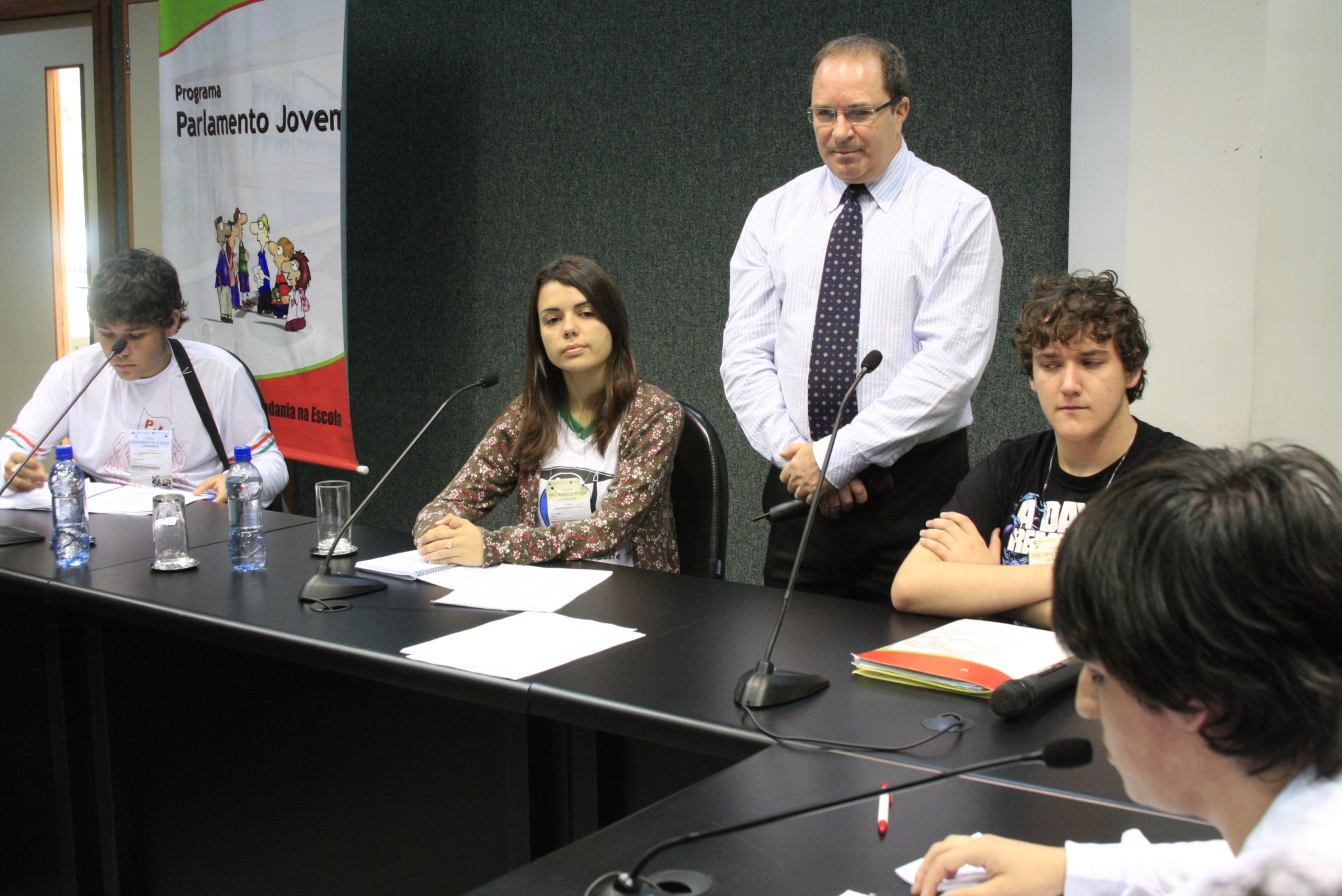 Parlamento Jovem – Comissão mista