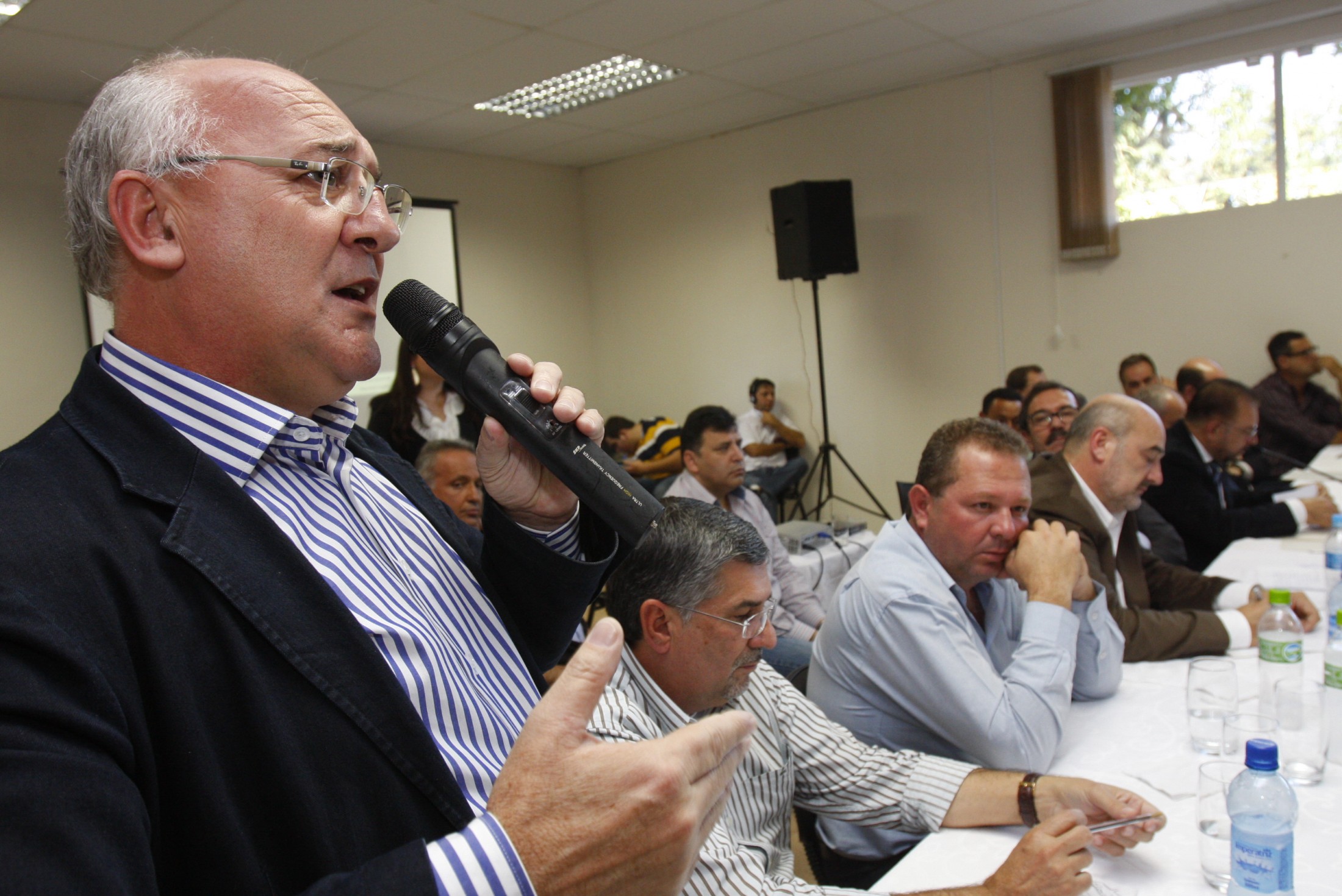 Audiência pública para tratar do funcionamento das indústrias ceramistas no Vale do Rio Tijucas