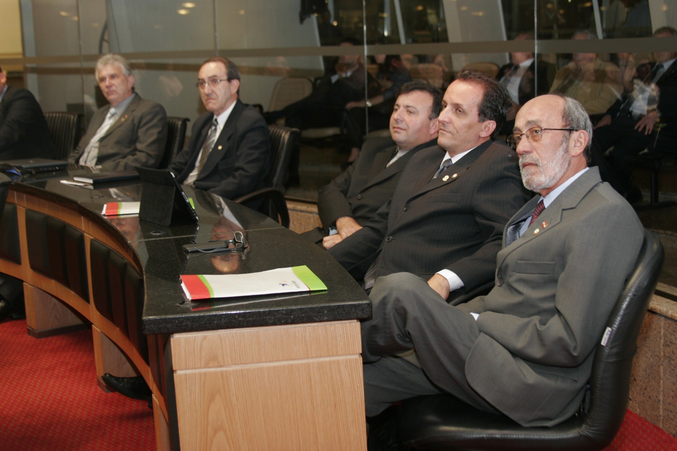 Sessão Especial em homenagem ao Conselho Regional de Corretores de Imóveis do Estado de Santa Catarina e aos Corretores de Imóveis pela passagem dos seus 50 anos de regulamentação da profissão