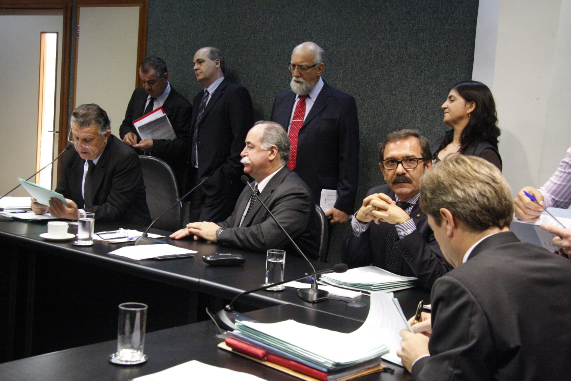 CCJ adia votação da PEC dos Bombeiros e do PLC da Defensoria Pública
