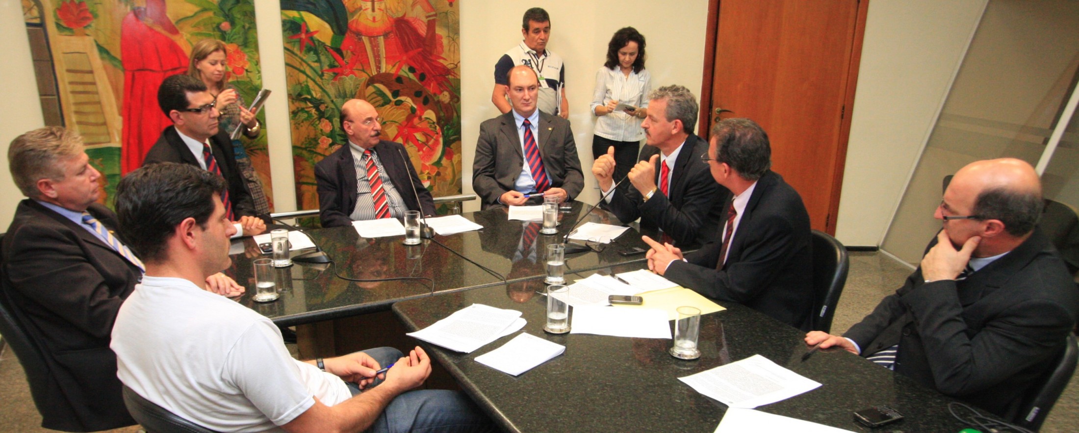 Discute o endividamento dos Pequenos Agricultores