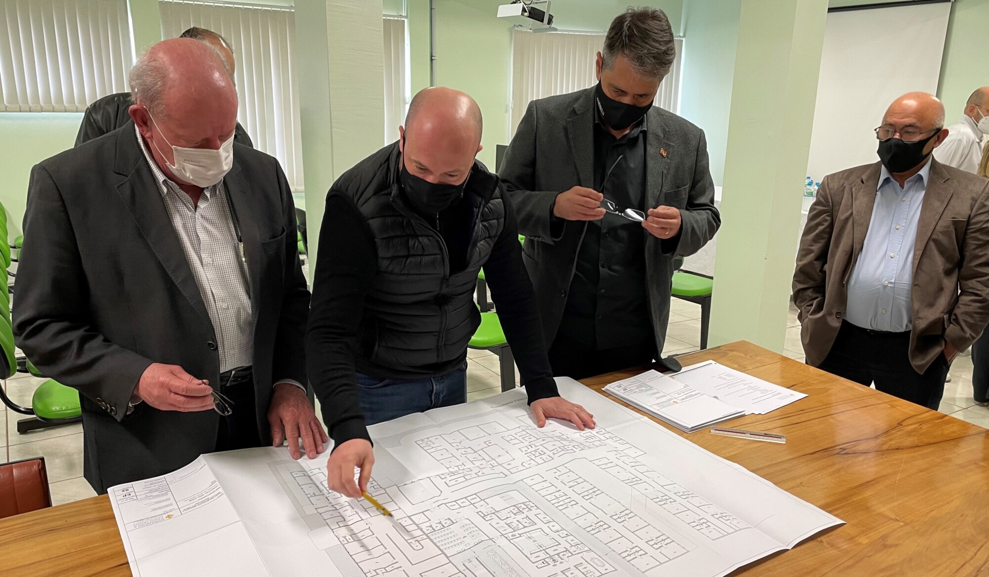 Relator apresenta parecer conclusivo à LDO nesta quarta-feira