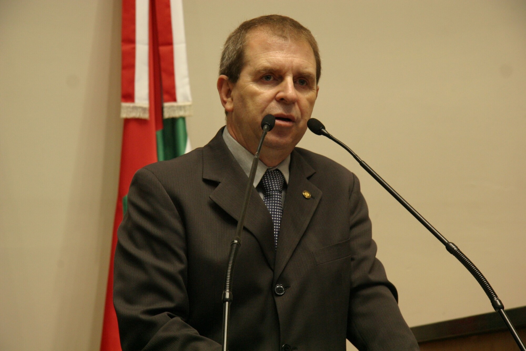 PEC aperfeiçoa a função de delegado da Polícia Civil