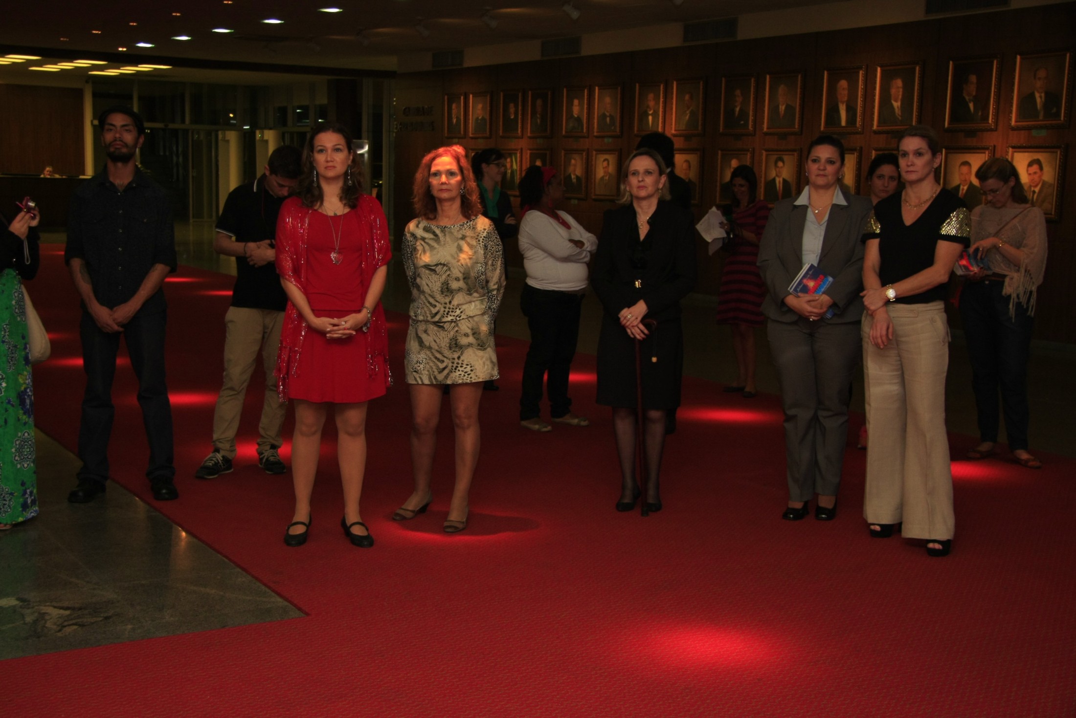 Lançamento Tormento & Refúgio: Faces da Bipolaridade - autora Juliana Davi