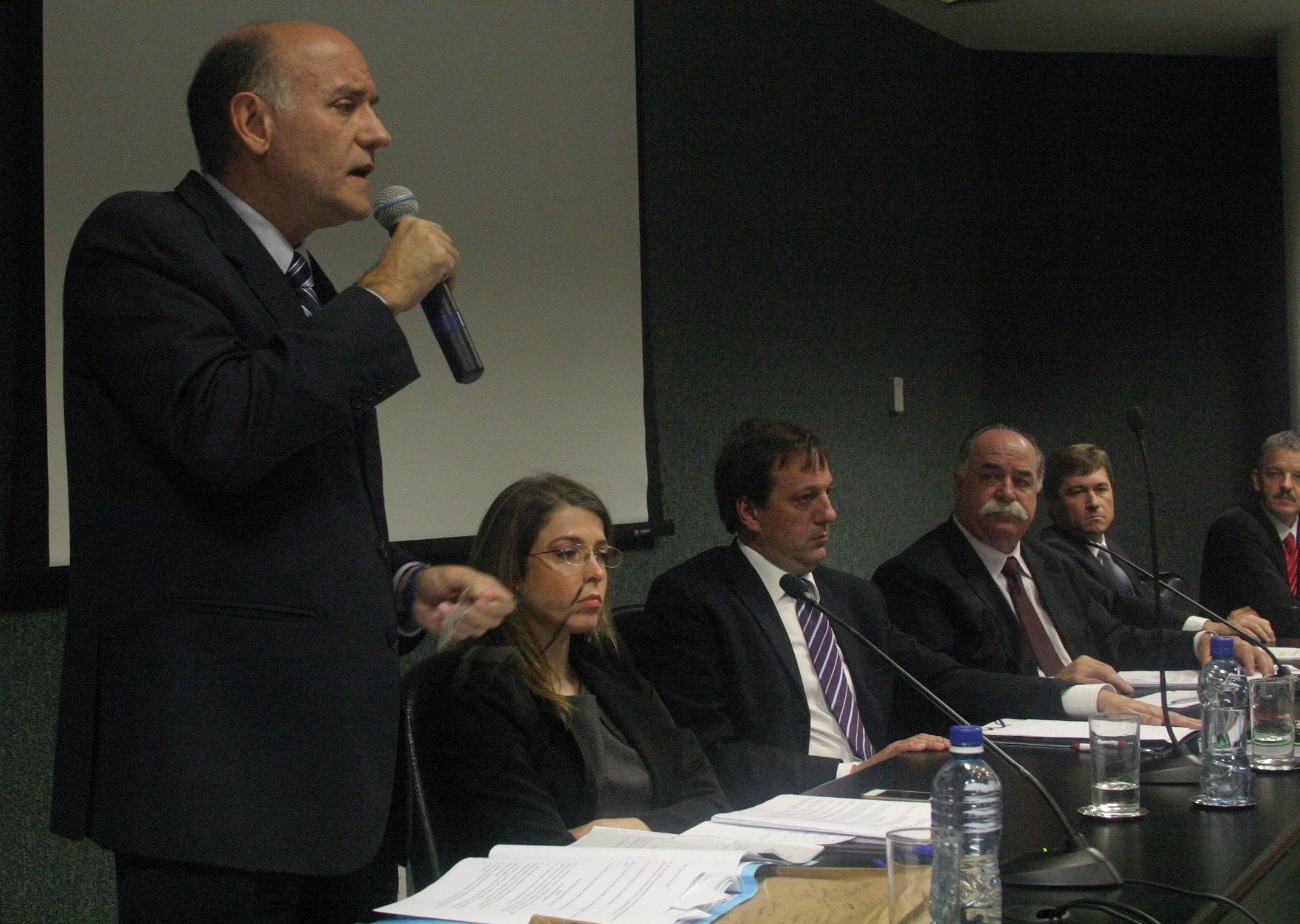 Audiência Pública a fim de discutir sobre a Implantação da Defensoria Pública de Santa Catarina