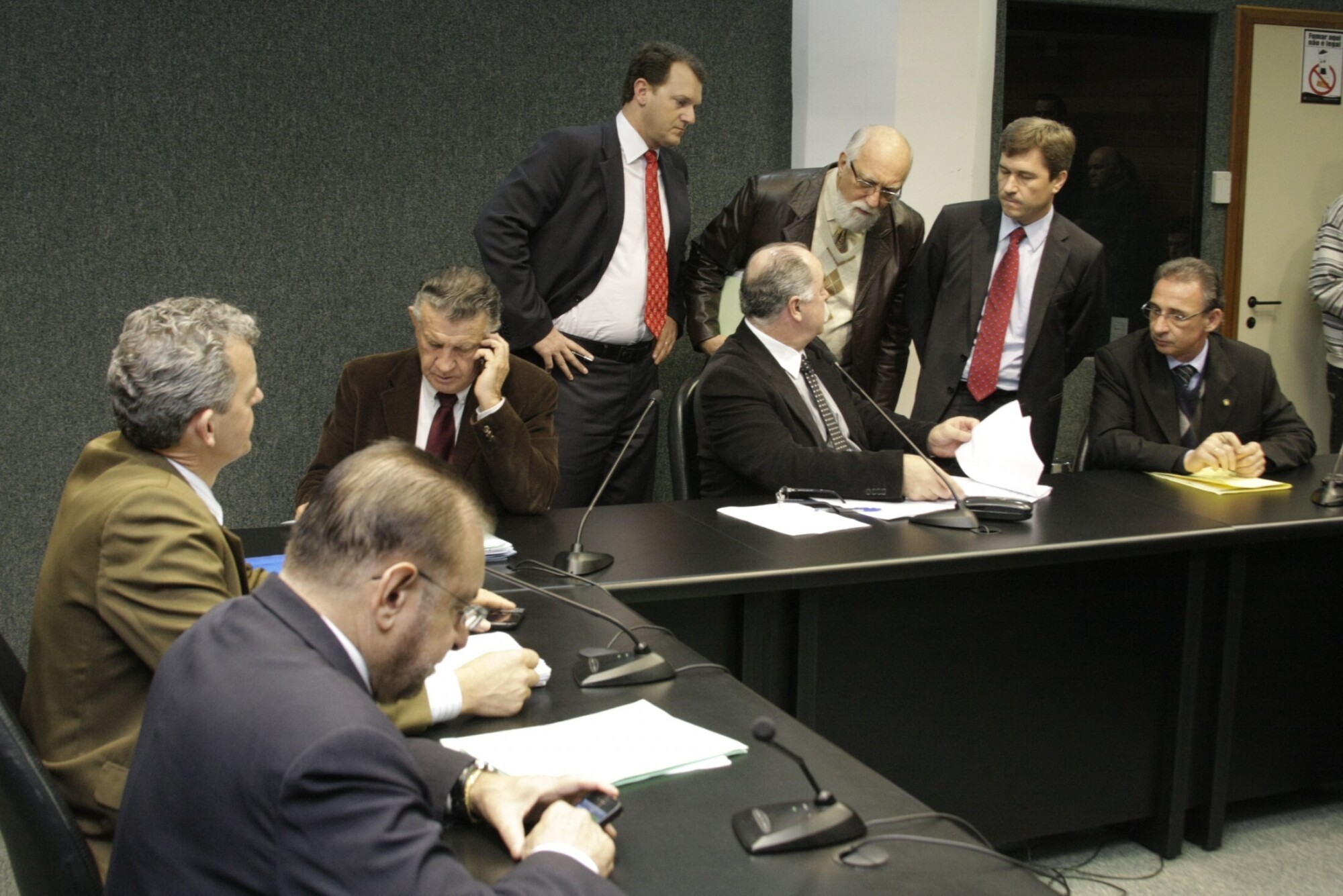 Com emendas, PLC da Defensoria Pública passa pela CCJ