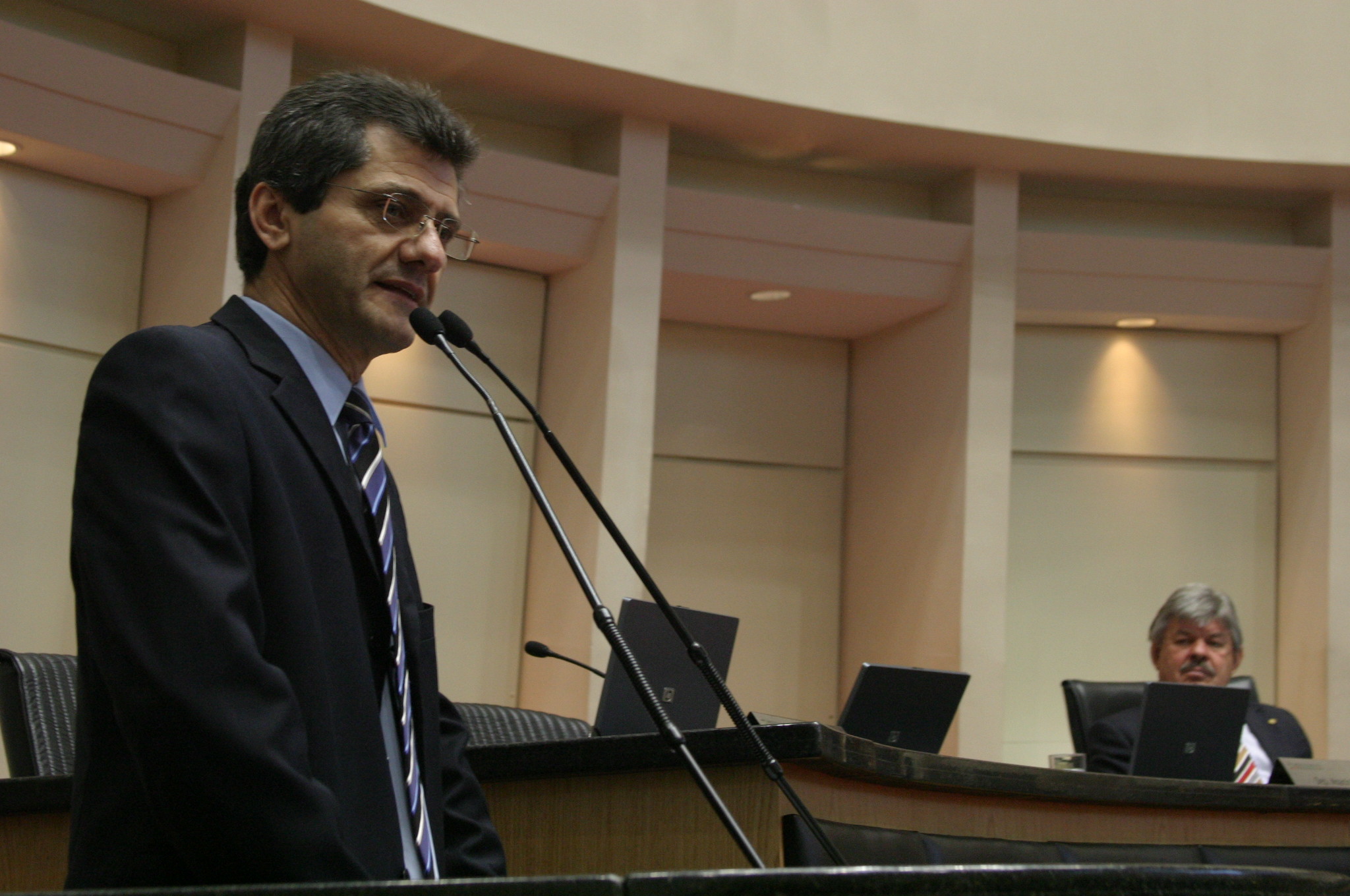 Sessão Ordinária - Plenário Osni Regis - Deputado Jailson Lima (PT)