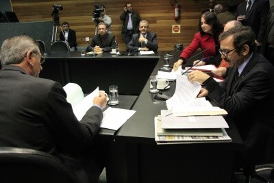 CCJ aprova PEC da Defensoria Pública com uma emenda parlamentar