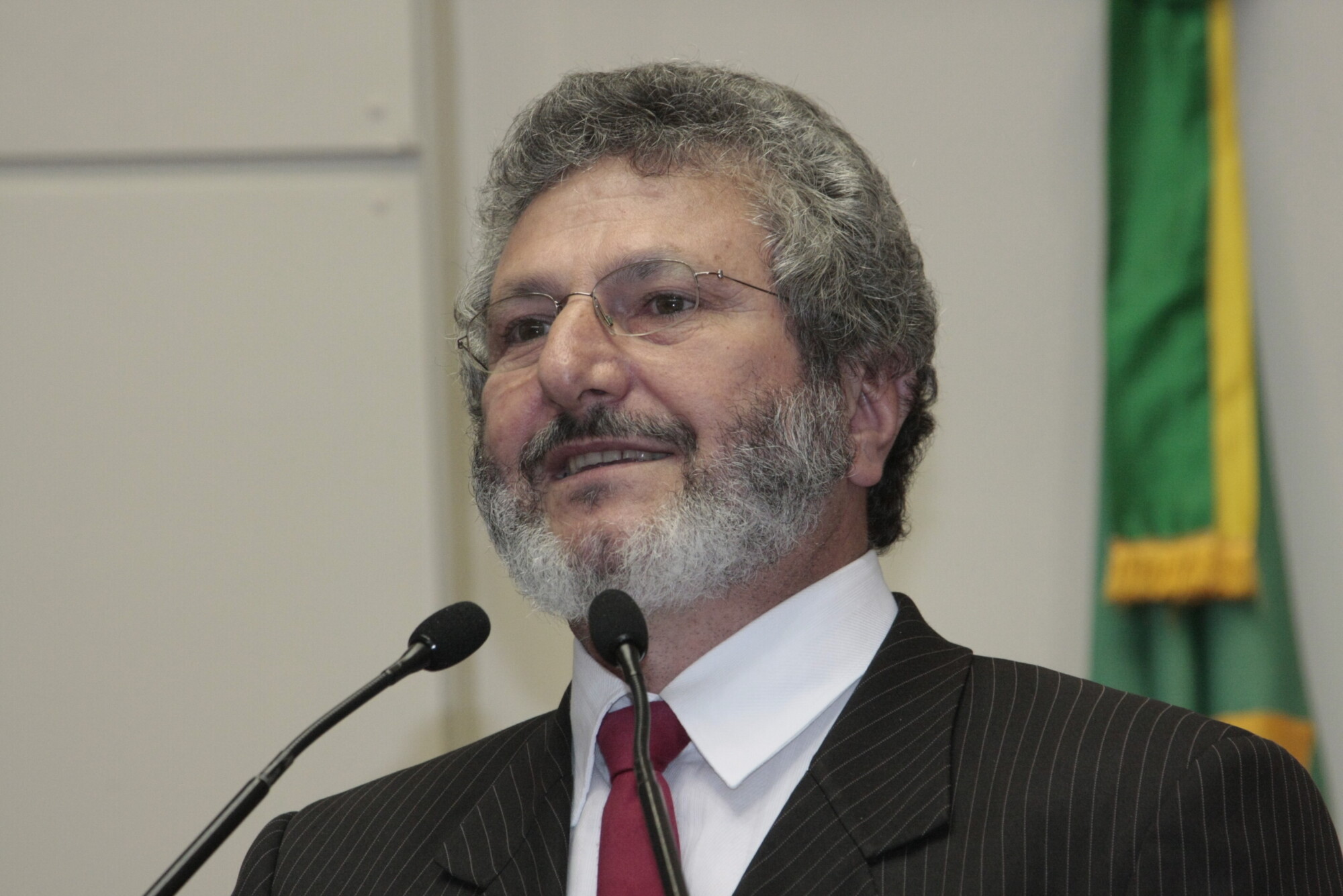 Projeto propõe identificação de RH e tipo sanguíneo de recém-nascidos