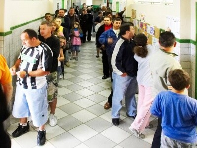 Eleitores da Capital vão as urnas