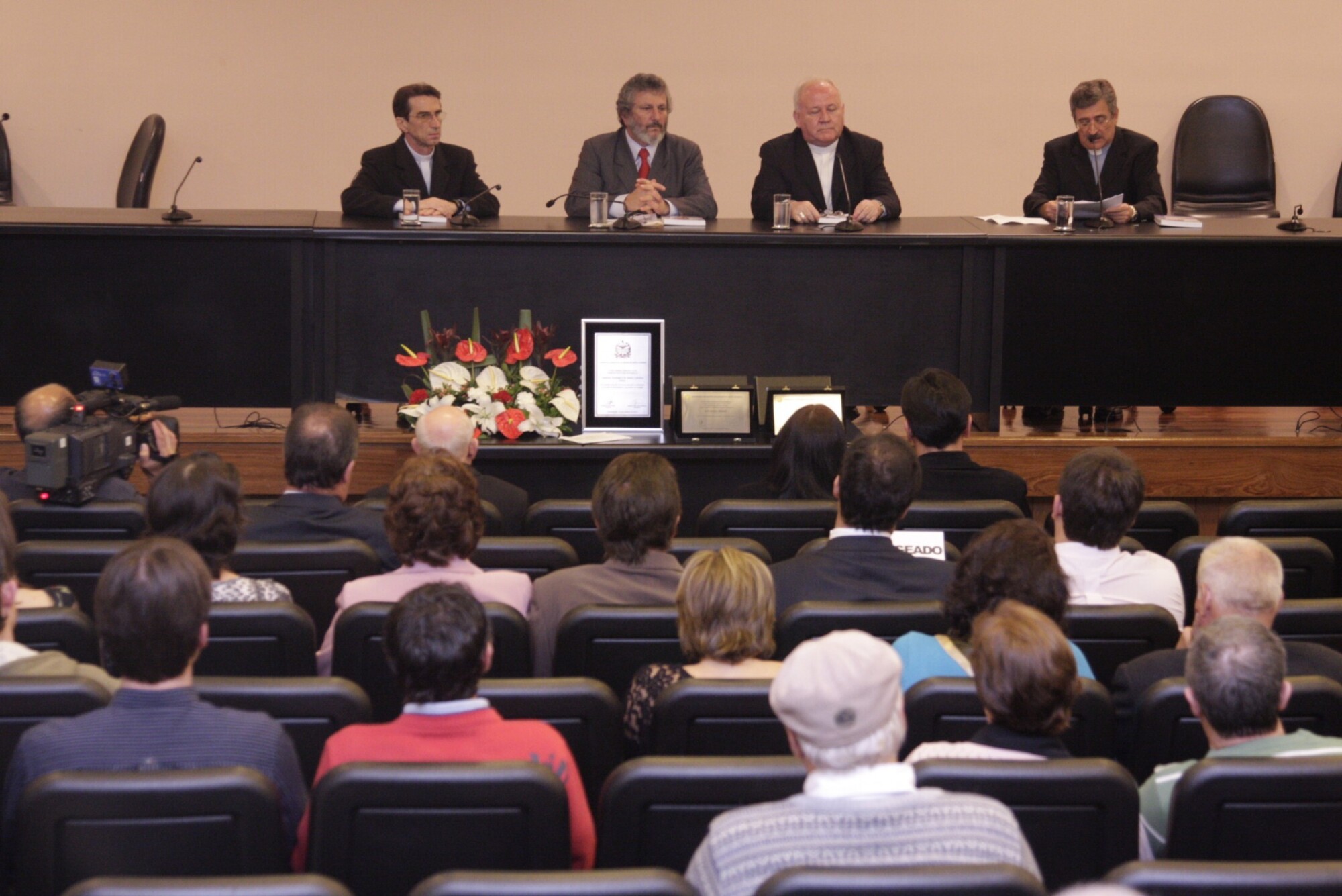 Legislativo presta homenagem ao Instituto Teológico de Santa Catarina