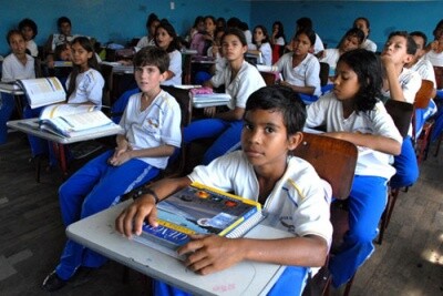 Deputados comentam aprovação da limitação de estudantes por turma no ensino público