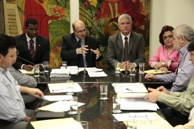Frente traça ações para equiparar teto do repasse per capita do SUS entre estados do Sul