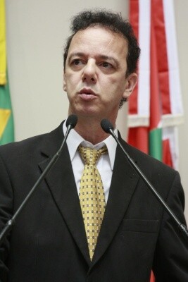 Parlamentar defende políticas públicas permanentes para combate às drogas em SC