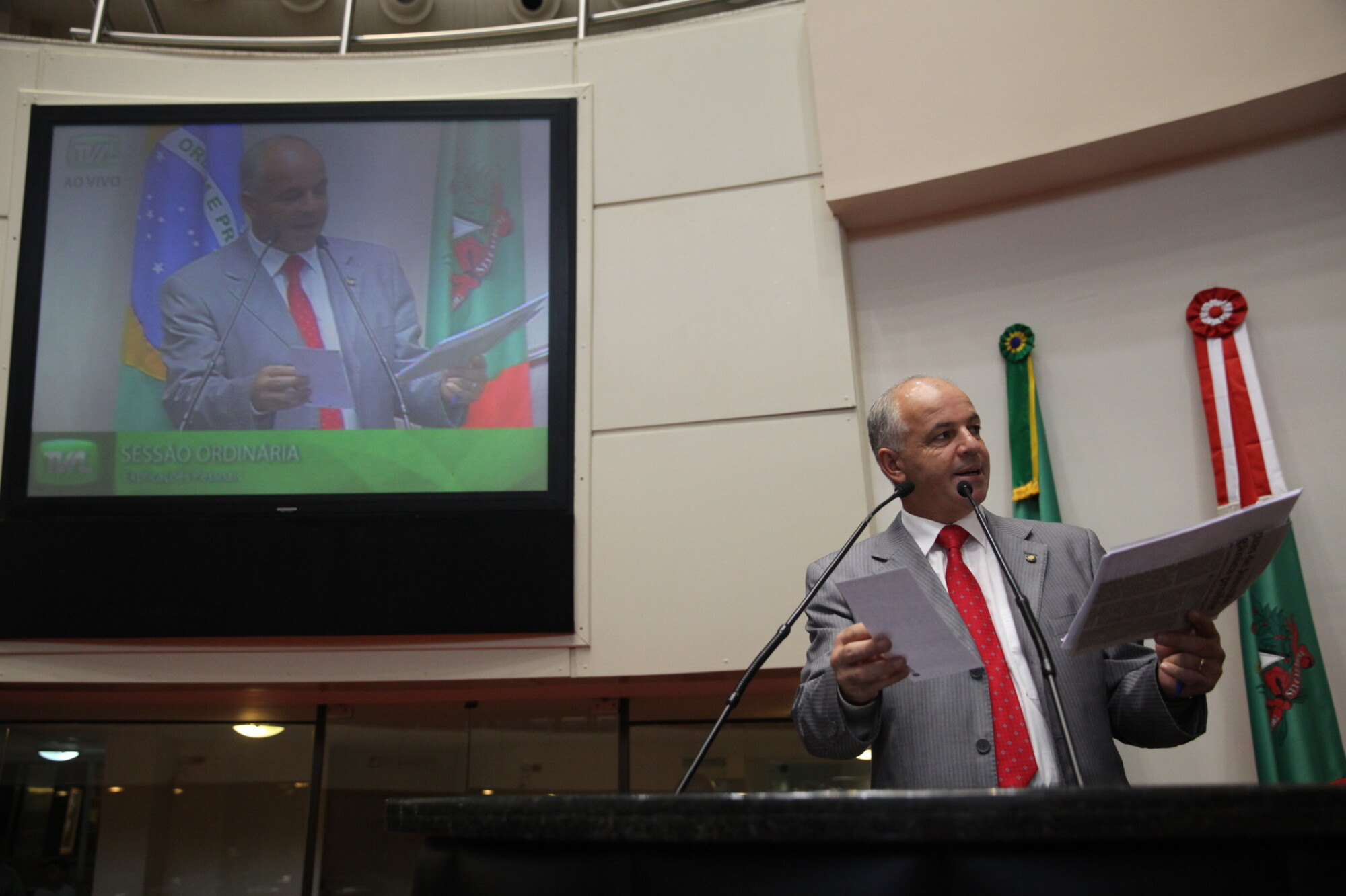 Deputado defende qualidade do serviço público