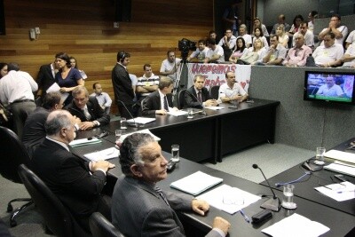 Autoescolas catarinenses com funcionamento bloqueado podem voltar a funcionar essa semana
