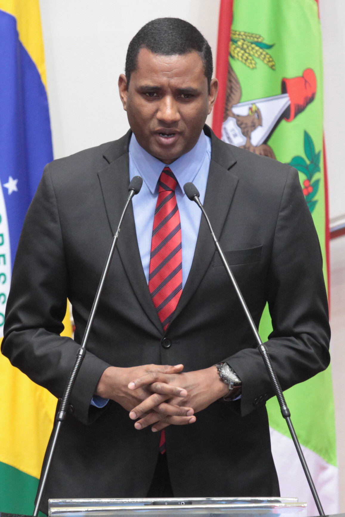 Deputado propõe aumento do número bolsas para estudantes da UDESC
