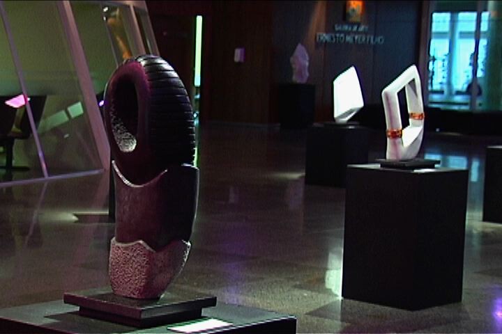 Arte em pedra. Parlamento Catarinense expõe obras do escultor Kiko Cervi