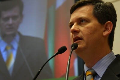 Projeto assegura serviços públicos essenciais a desempregados