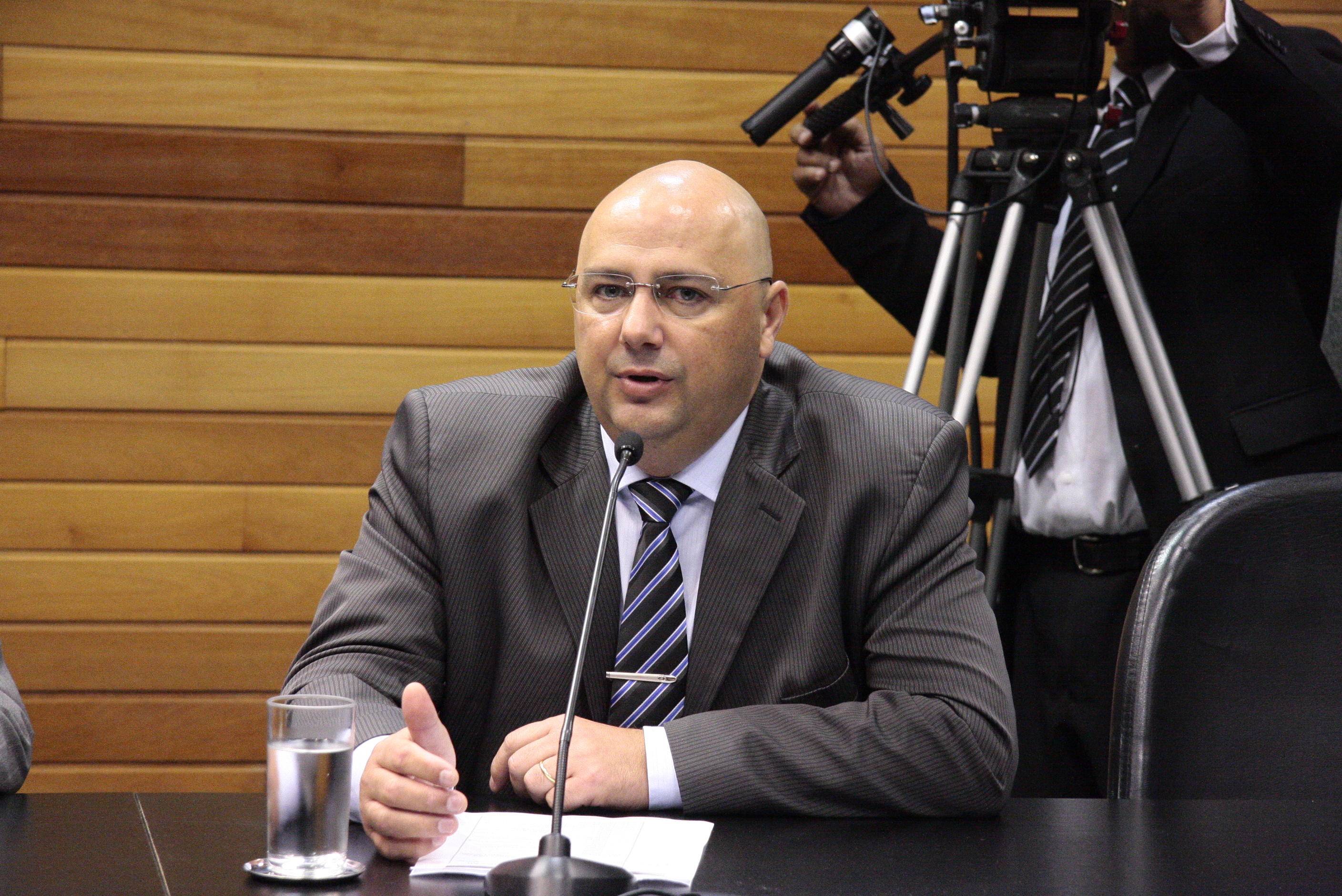 Reunião da Comissão de Constituição e Justiça - Carlos Roberto Molin Diretor Administrativo da Secretaria da Fazenda do Estado. Foto Jonas Lemos Campos