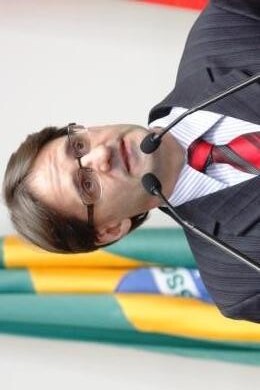 O deputado Neodi Saretta lidera comitiva que estará em Brasília nesta quinta-feira
