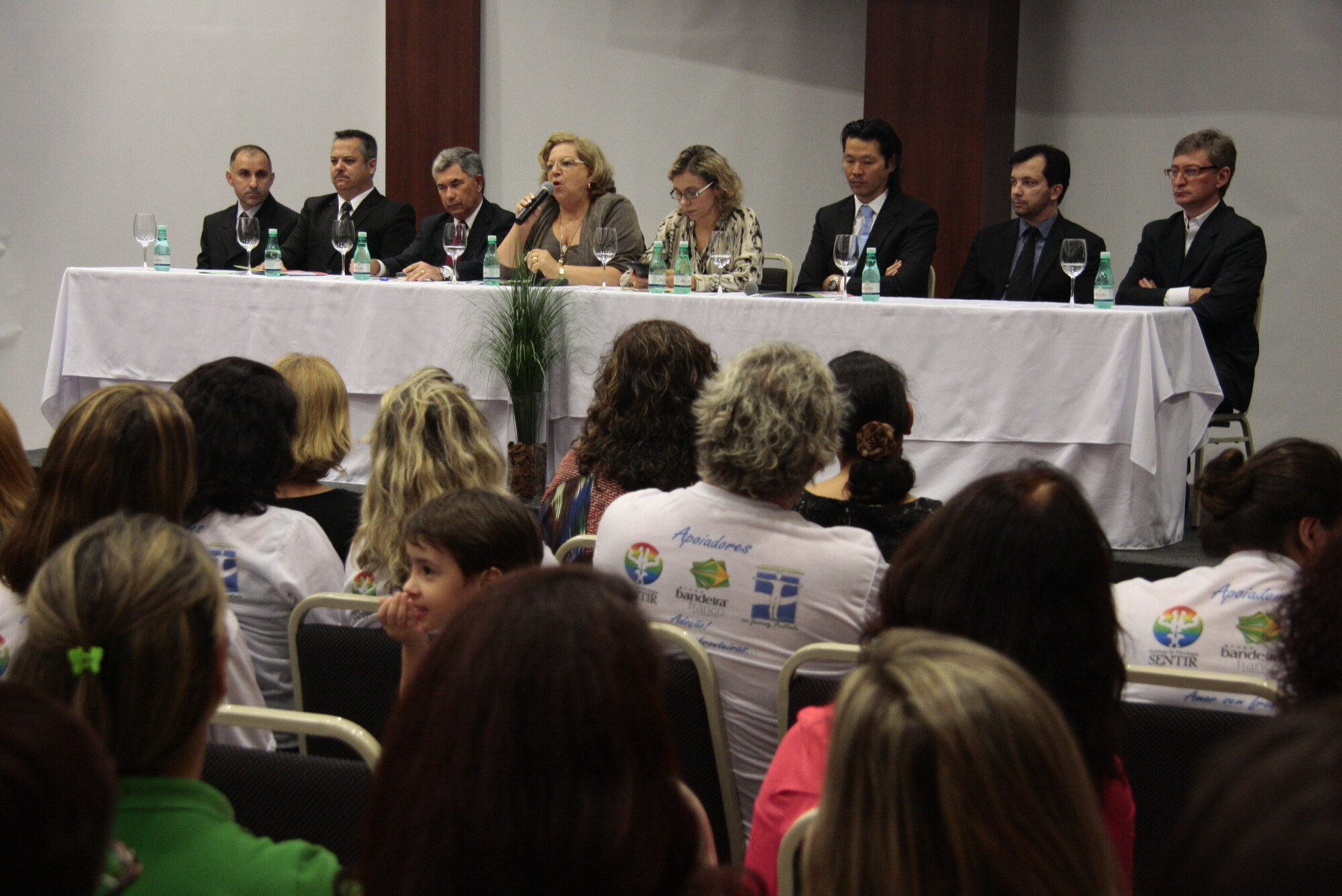 Encontro estadual amplia debate sobre as formas legais de adoção