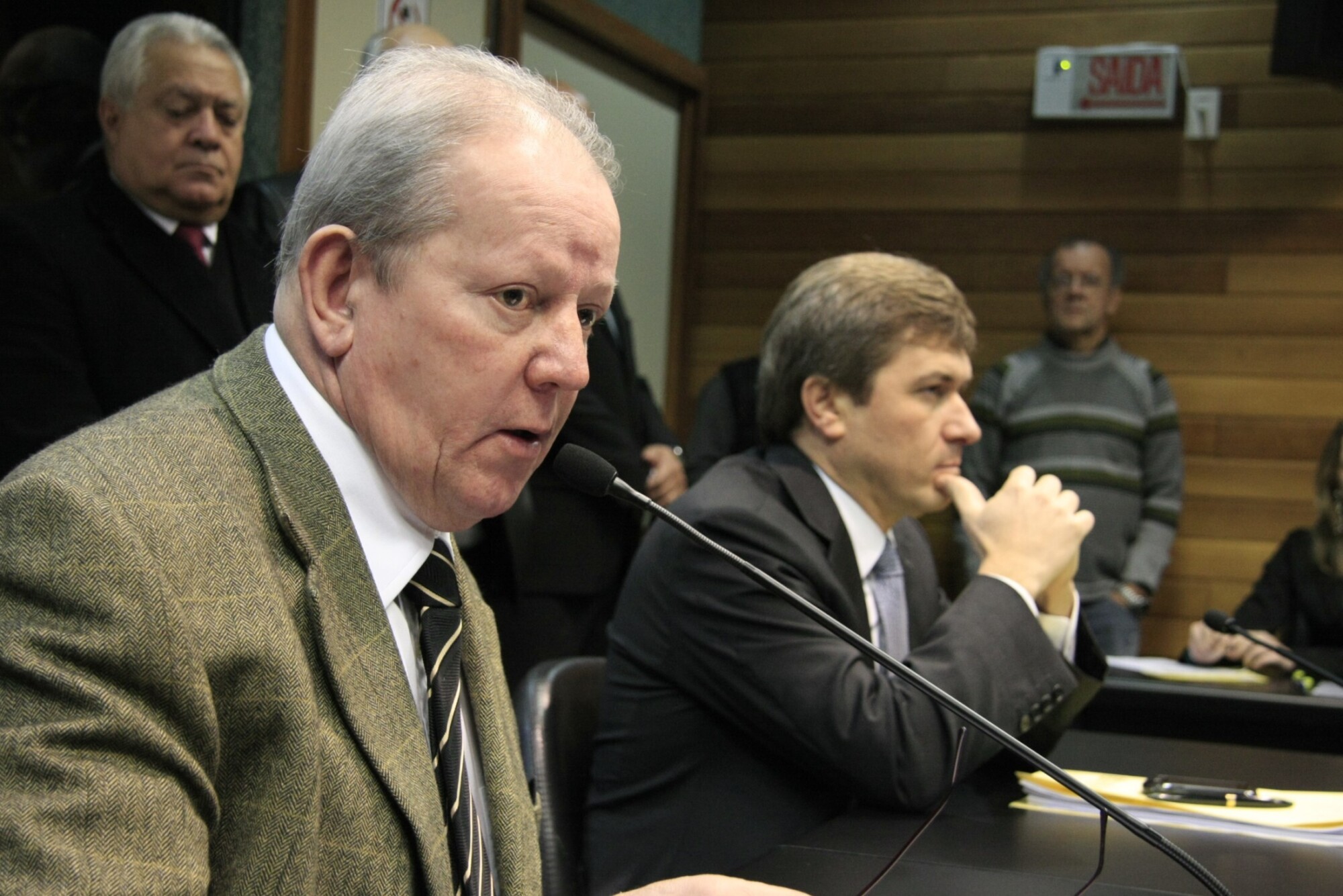 Comissão de Finanças aprecia relatório do Orçamento 2013 nesta quarta